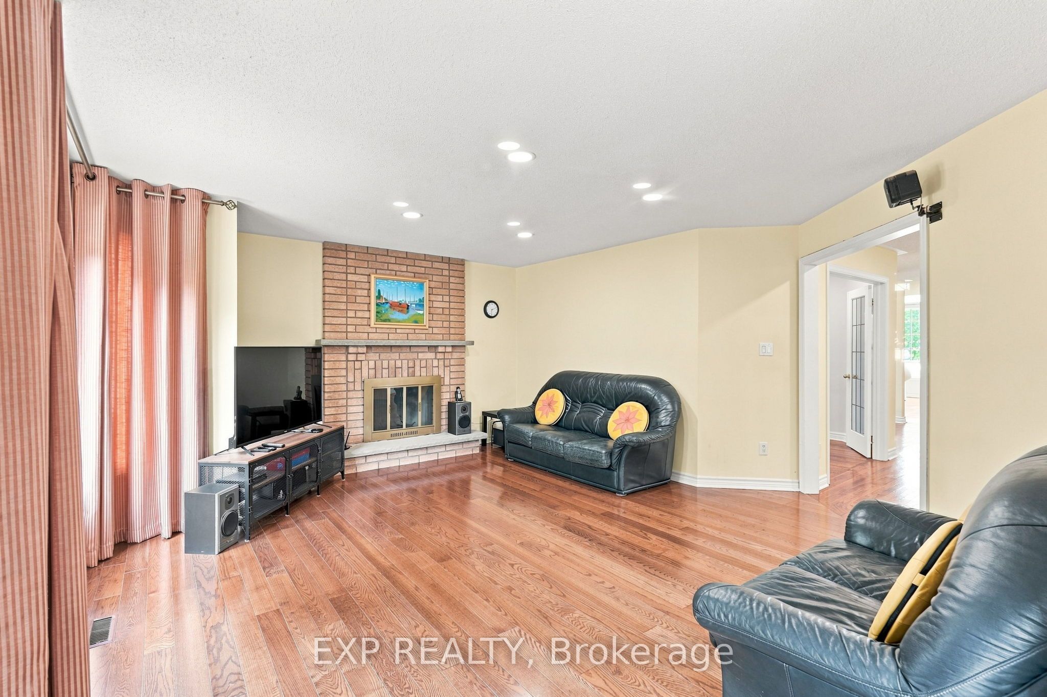 21 Cantex Court Property Photo 19