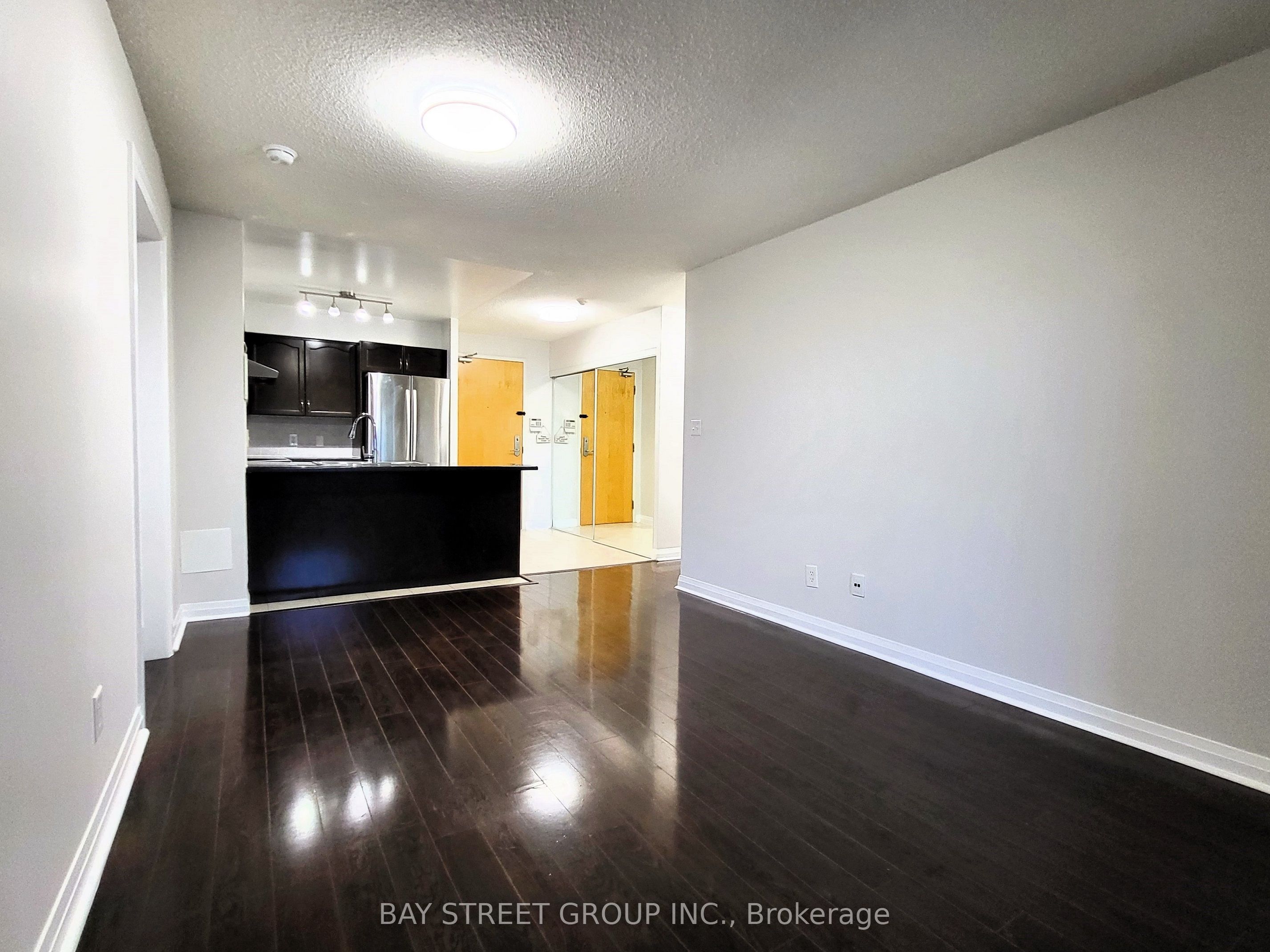 7363 Kennedy Road 209 Property Photo 13