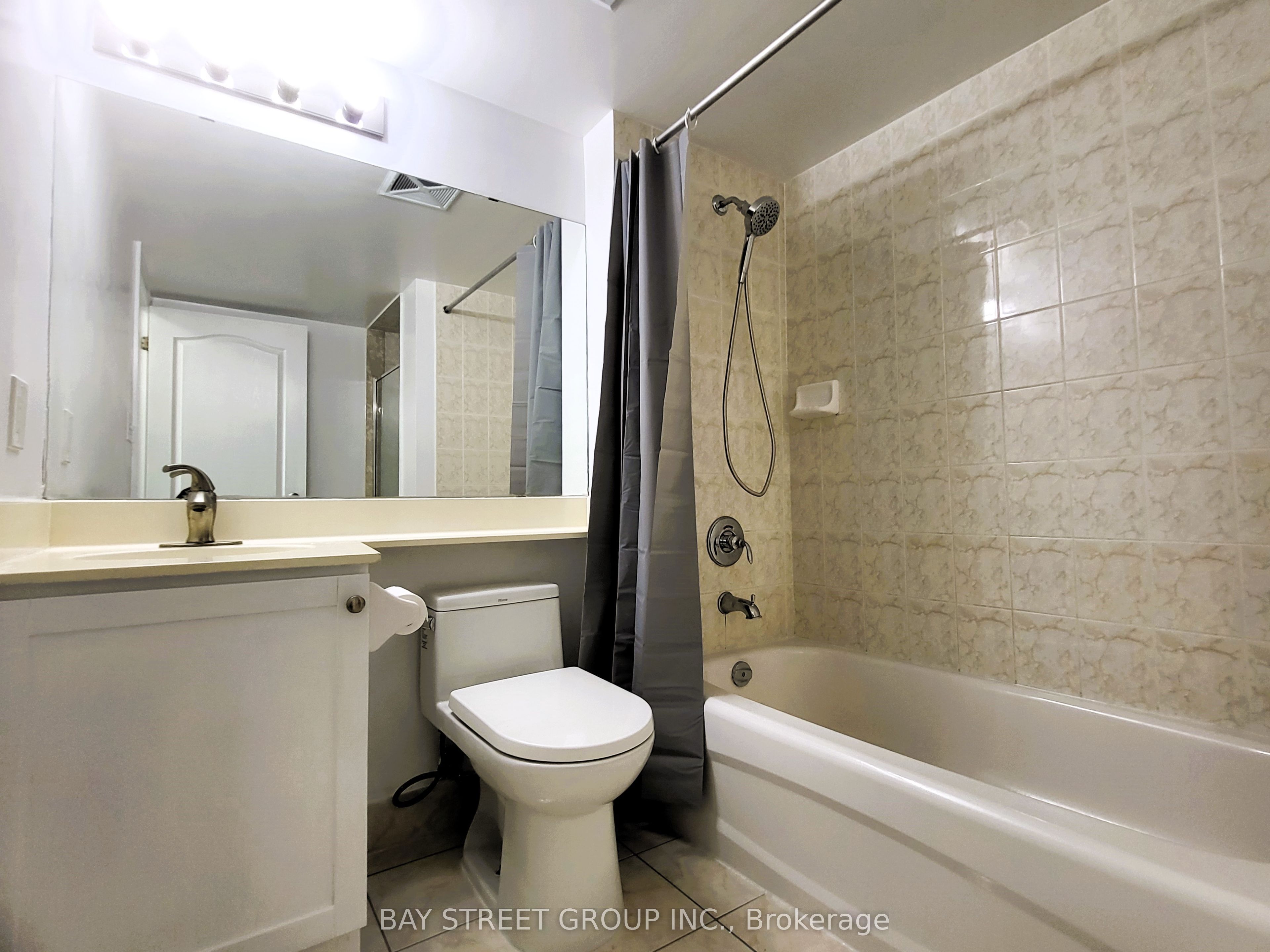 7363 Kennedy Road 209 Property Photo 22