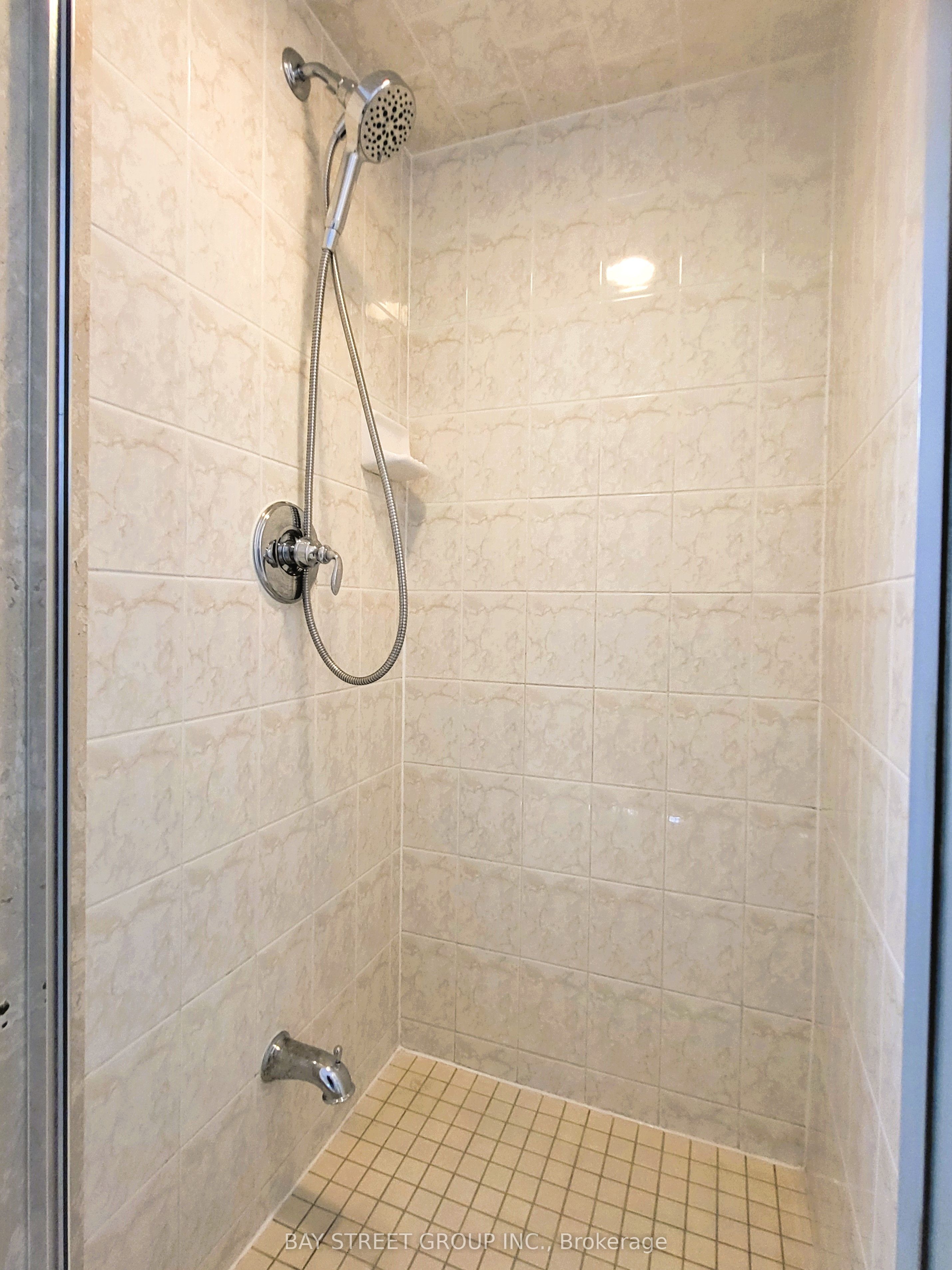 7363 Kennedy Road 209 Property Photo 23