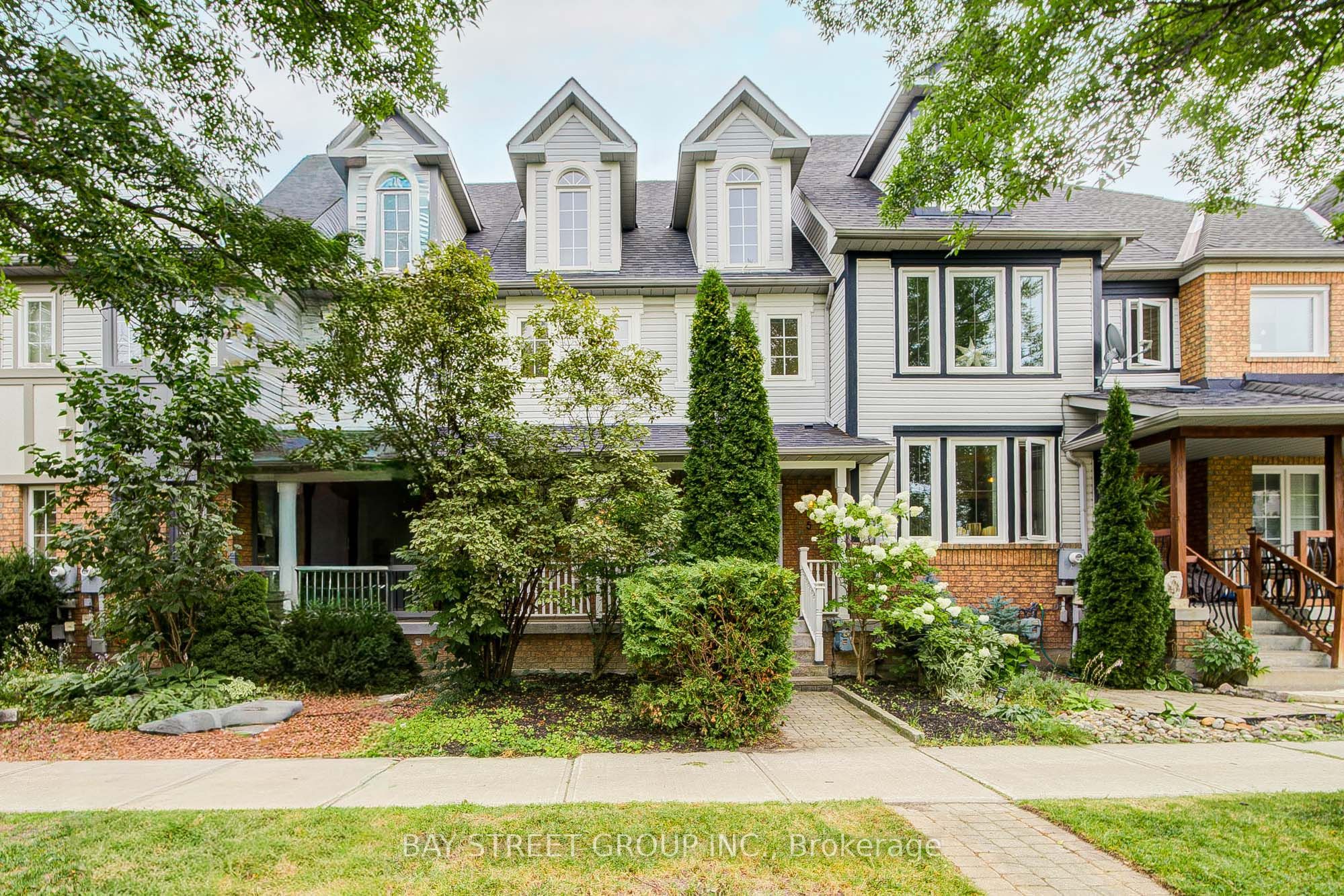 5 Luxton Avenue Property Photo 2