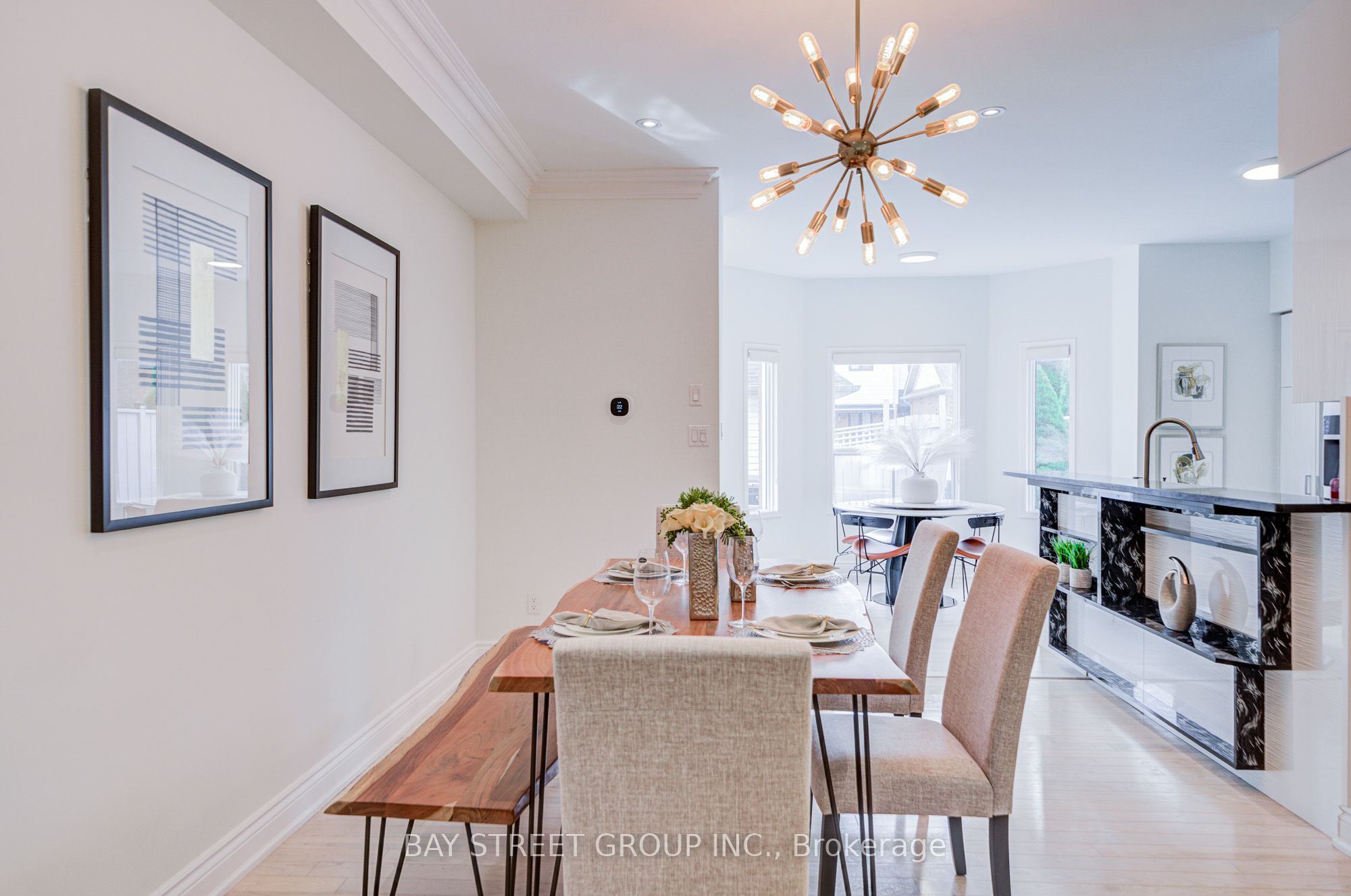 5 Luxton Avenue Property Photo 13