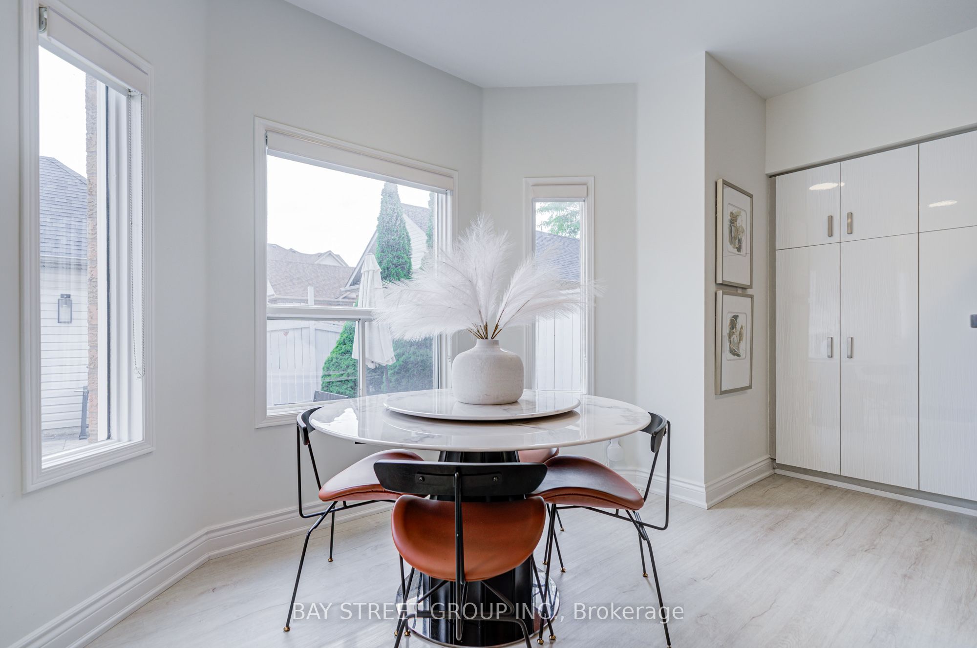 5 Luxton Avenue Property Photo 20
