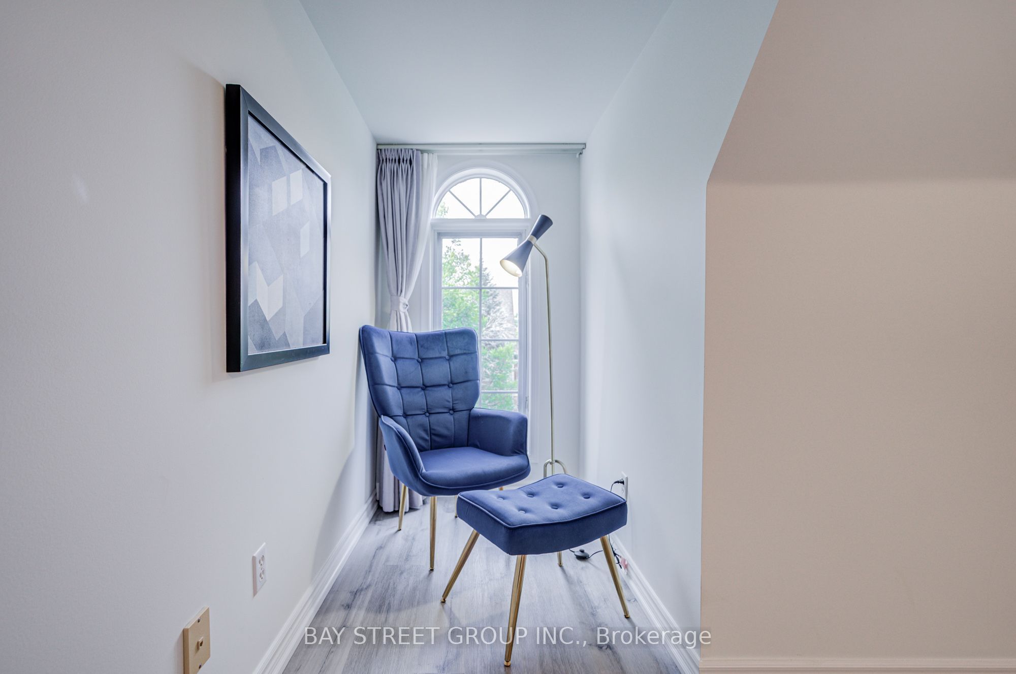 5 Luxton Avenue Property Photo 30