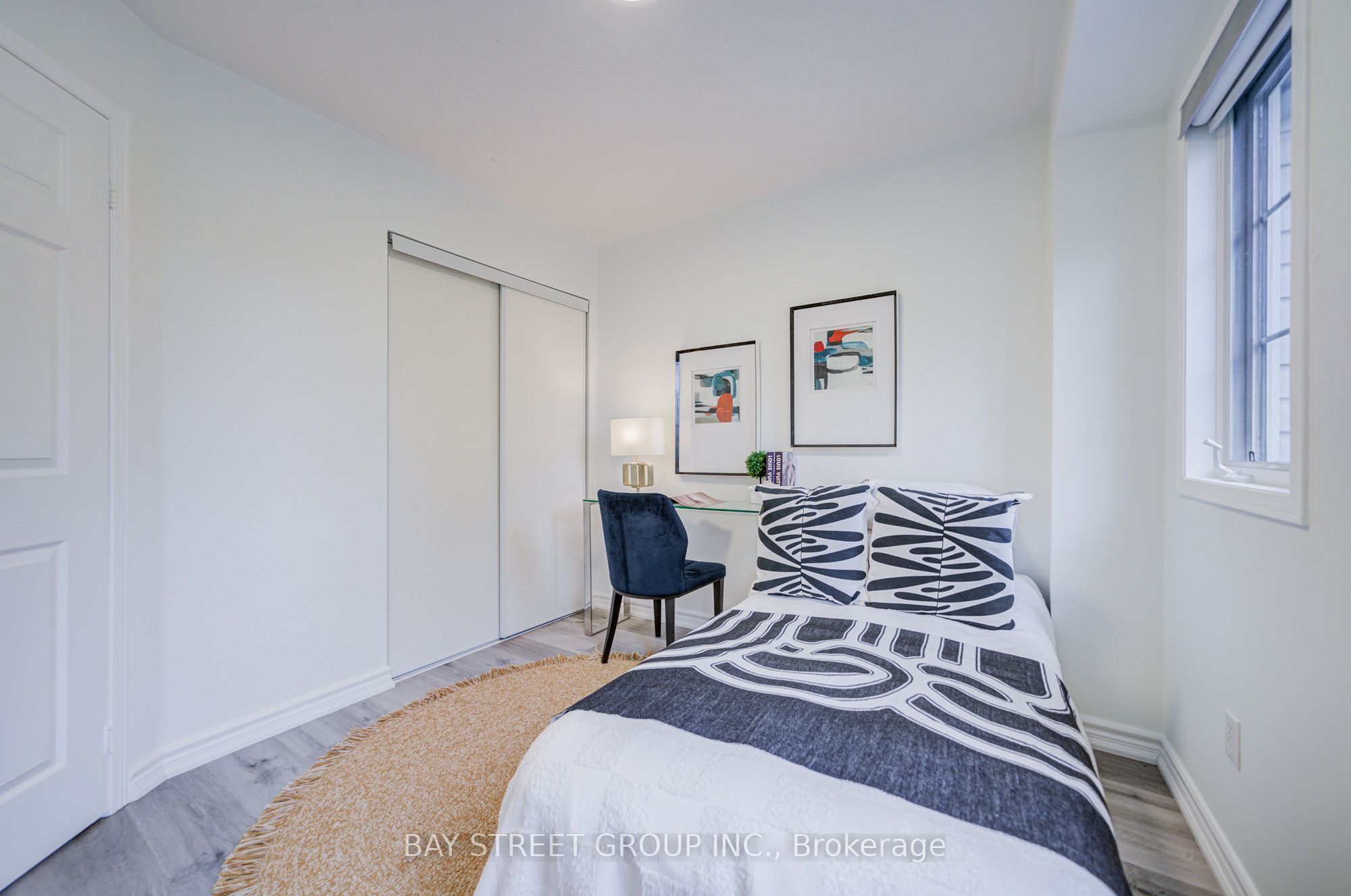 5 Luxton Avenue Property Photo 34