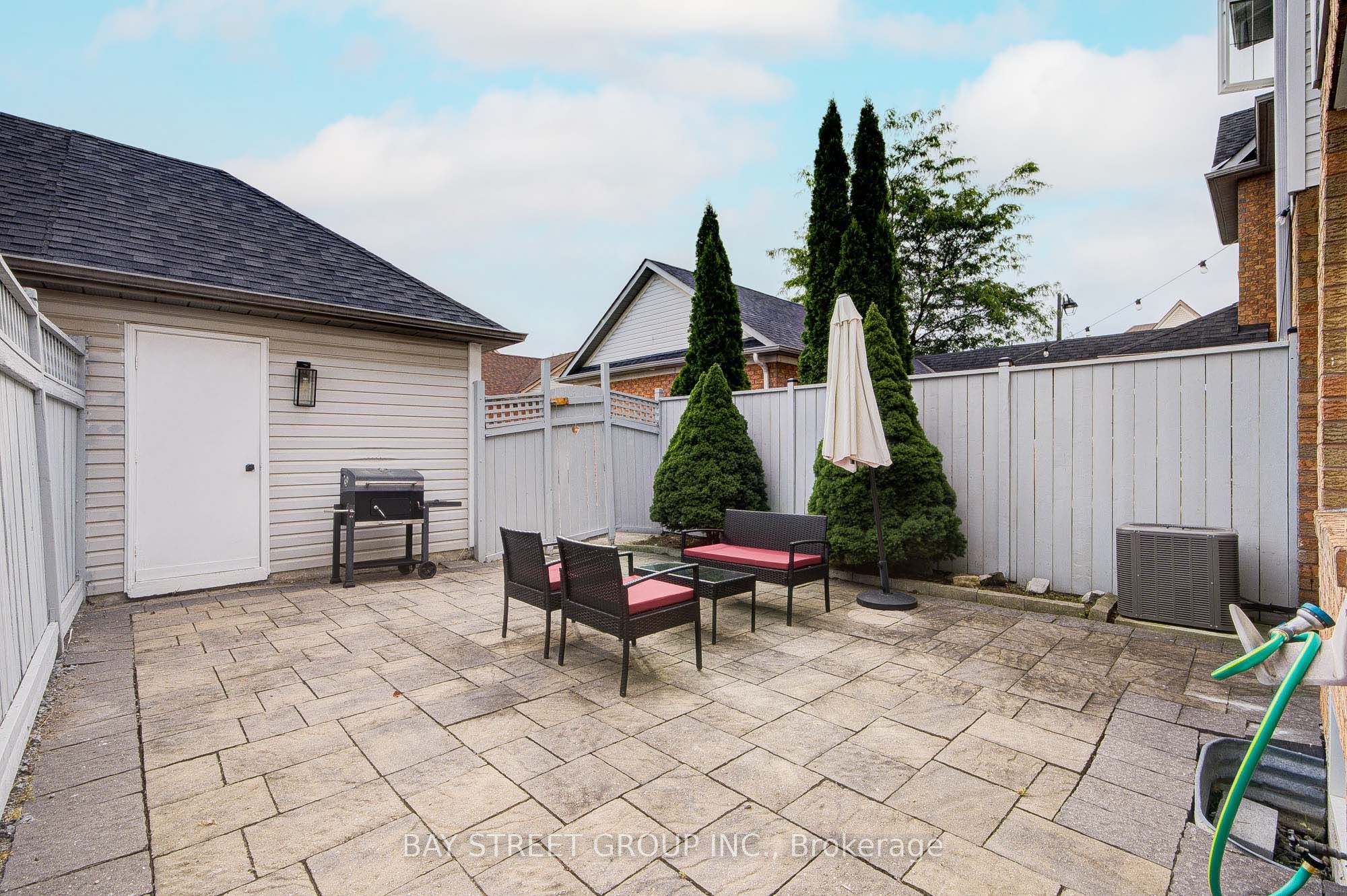 5 Luxton Avenue Property Photo 50