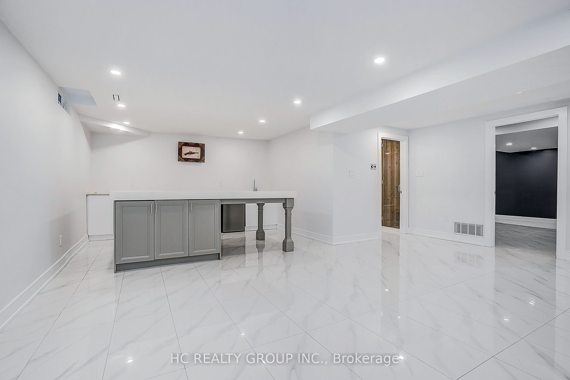 77 Forty Second Street Property Photo 40