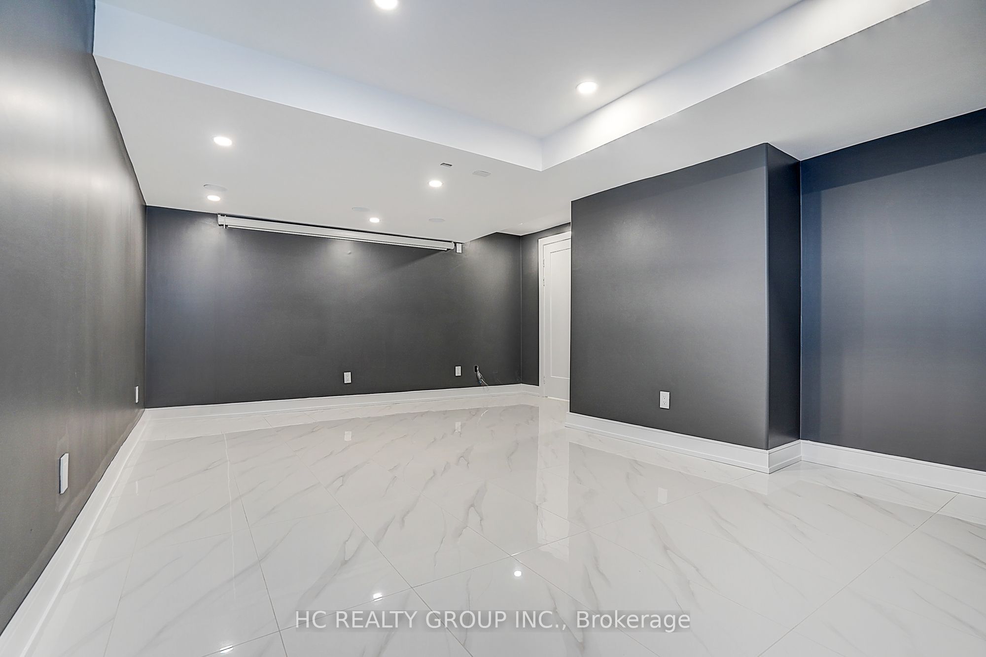 77 Forty Second Street Property Photo 44