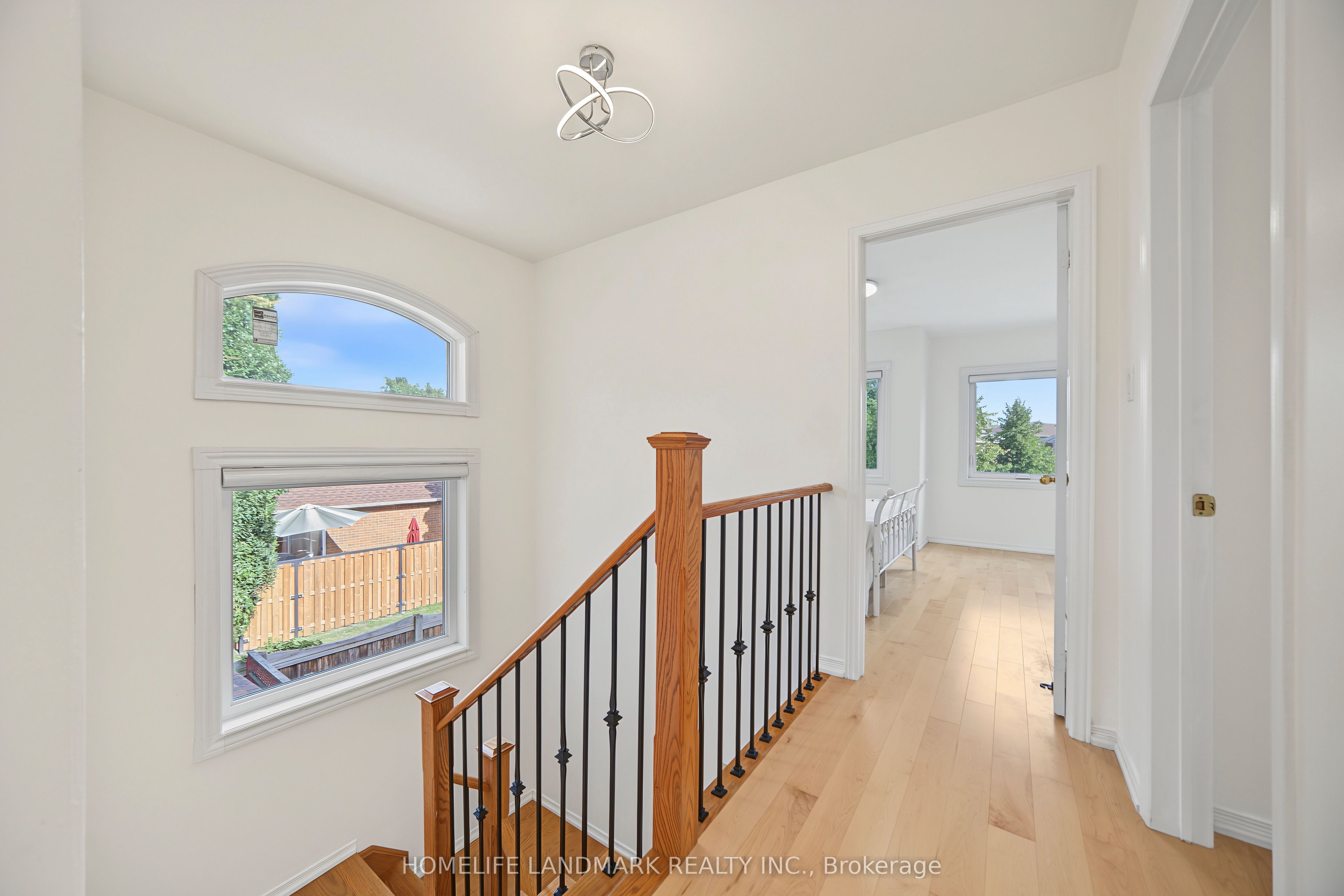 40 Silver Linden Drive Property Photo 17