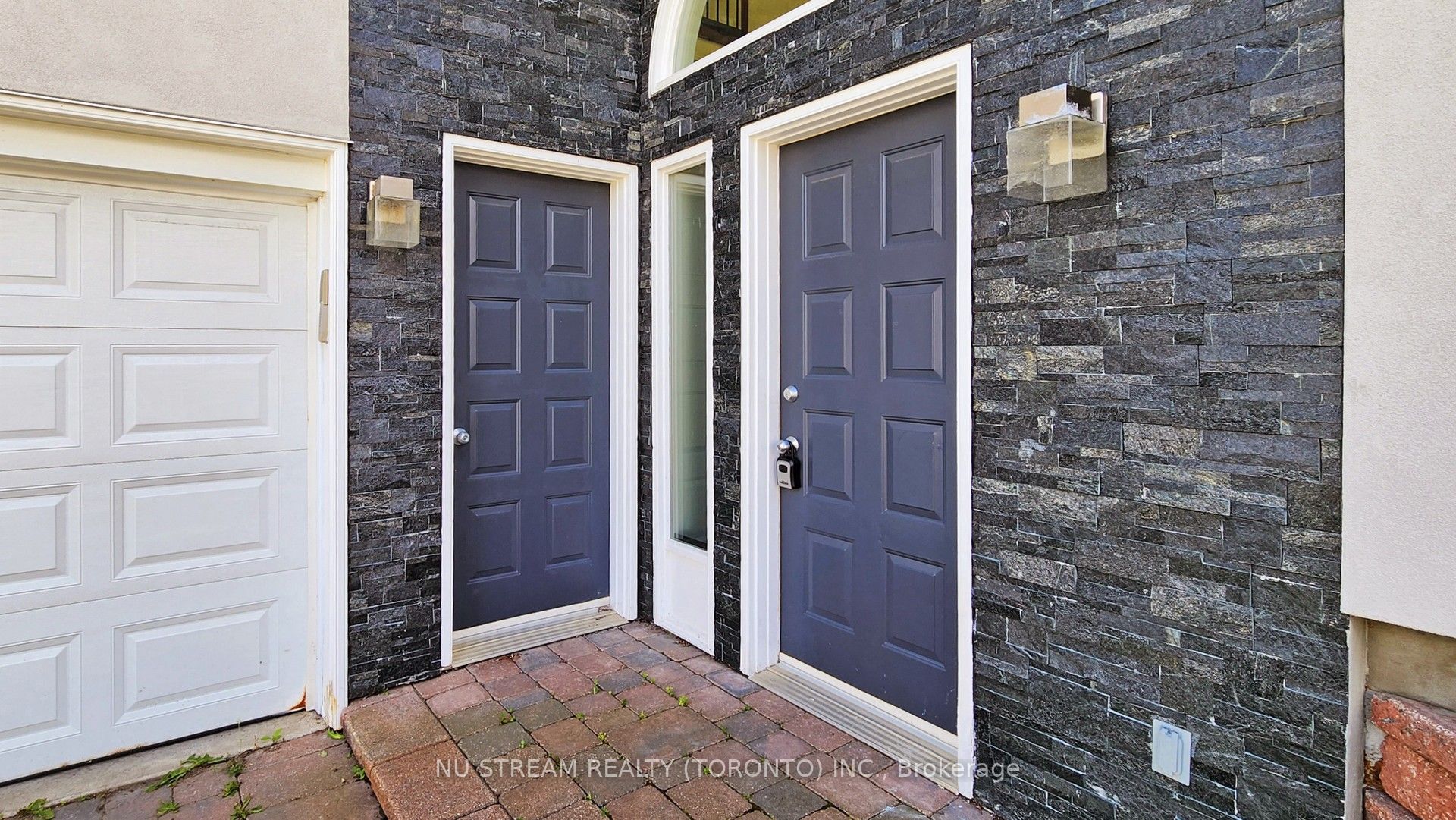 15 Bond Crescent Property Photo 2