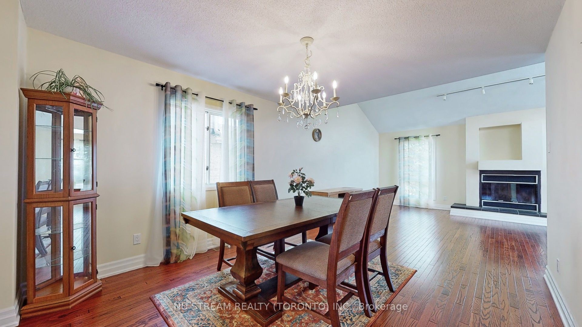 15 Bond Crescent Property Photo 9