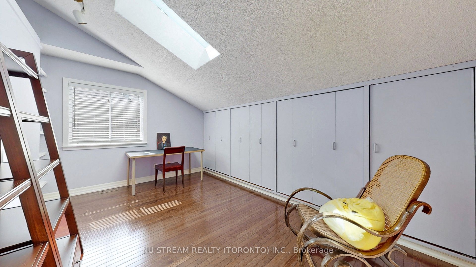 15 Bond Crescent Property Photo 31