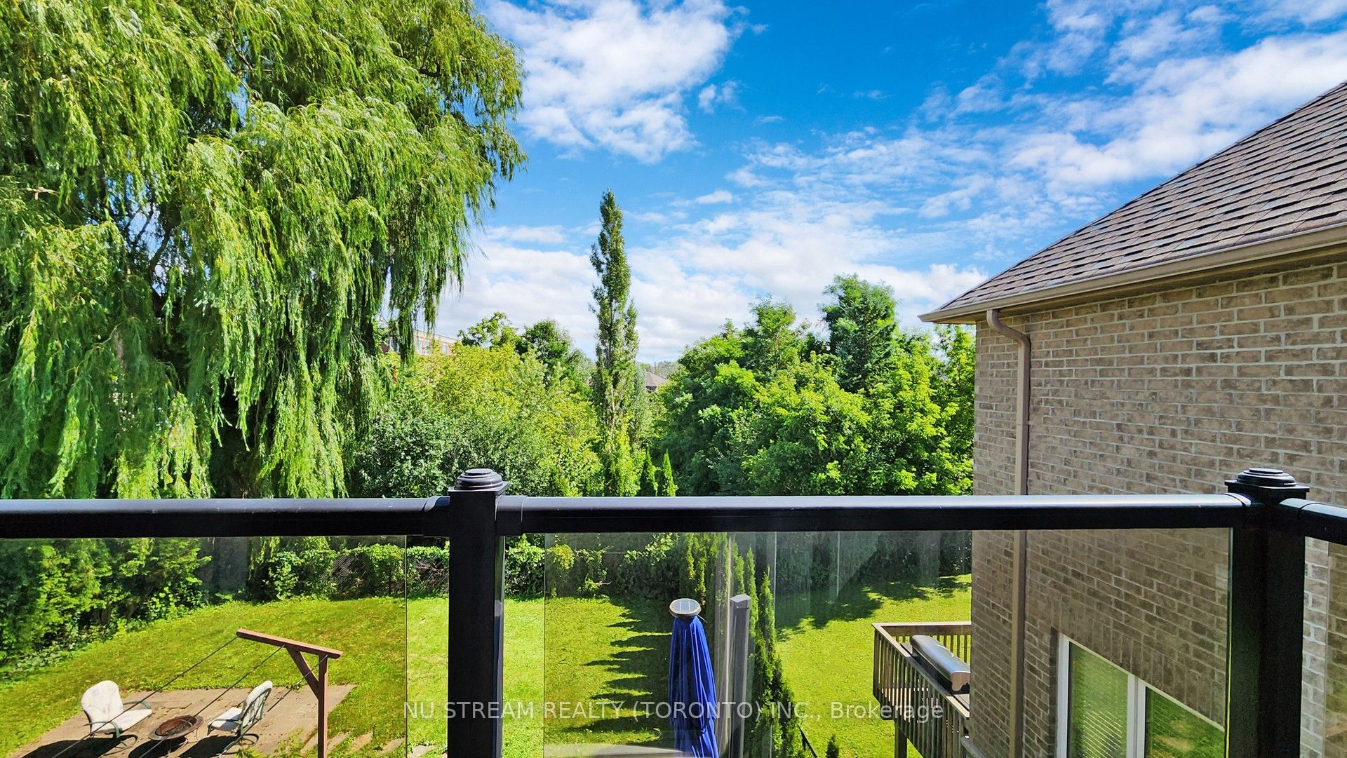 15 Bond Crescent Property Photo 36