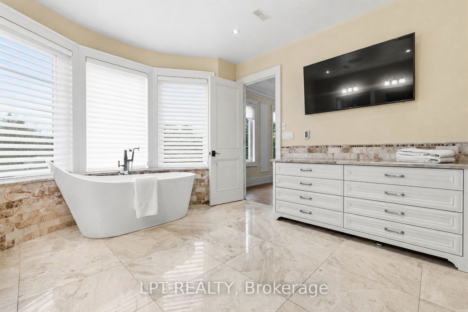 256 Patricia Drive Property Photo 28