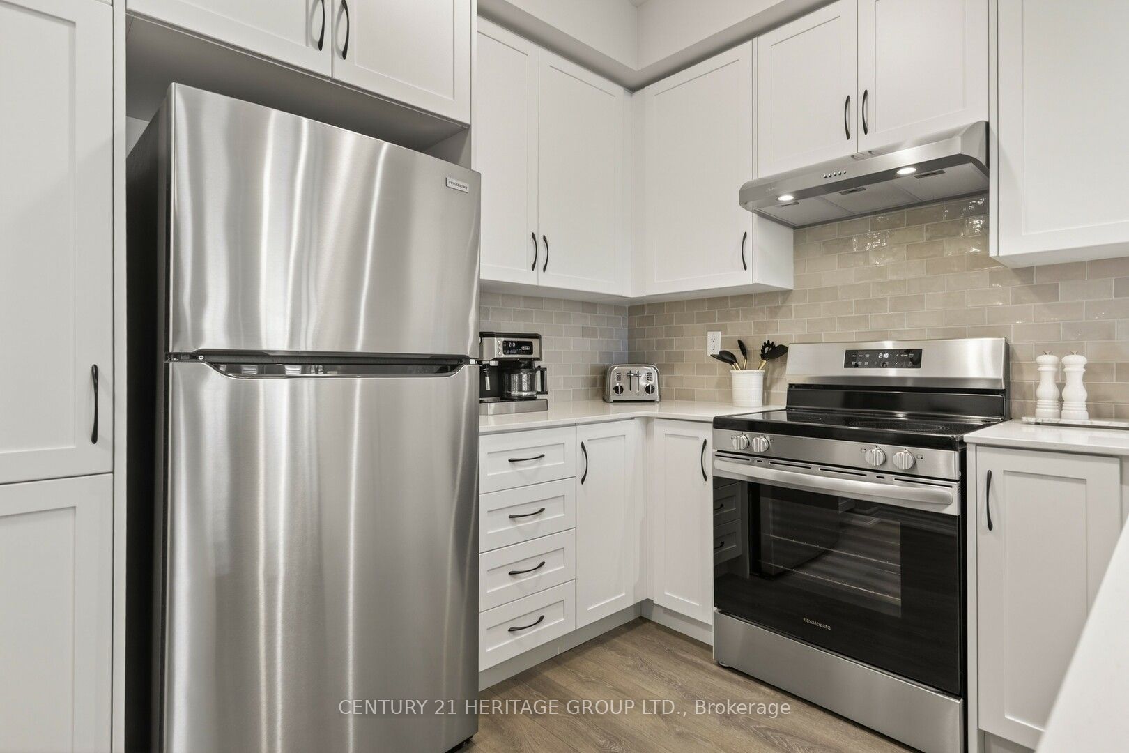 6 Mel Irving Drive Property Photo 14
