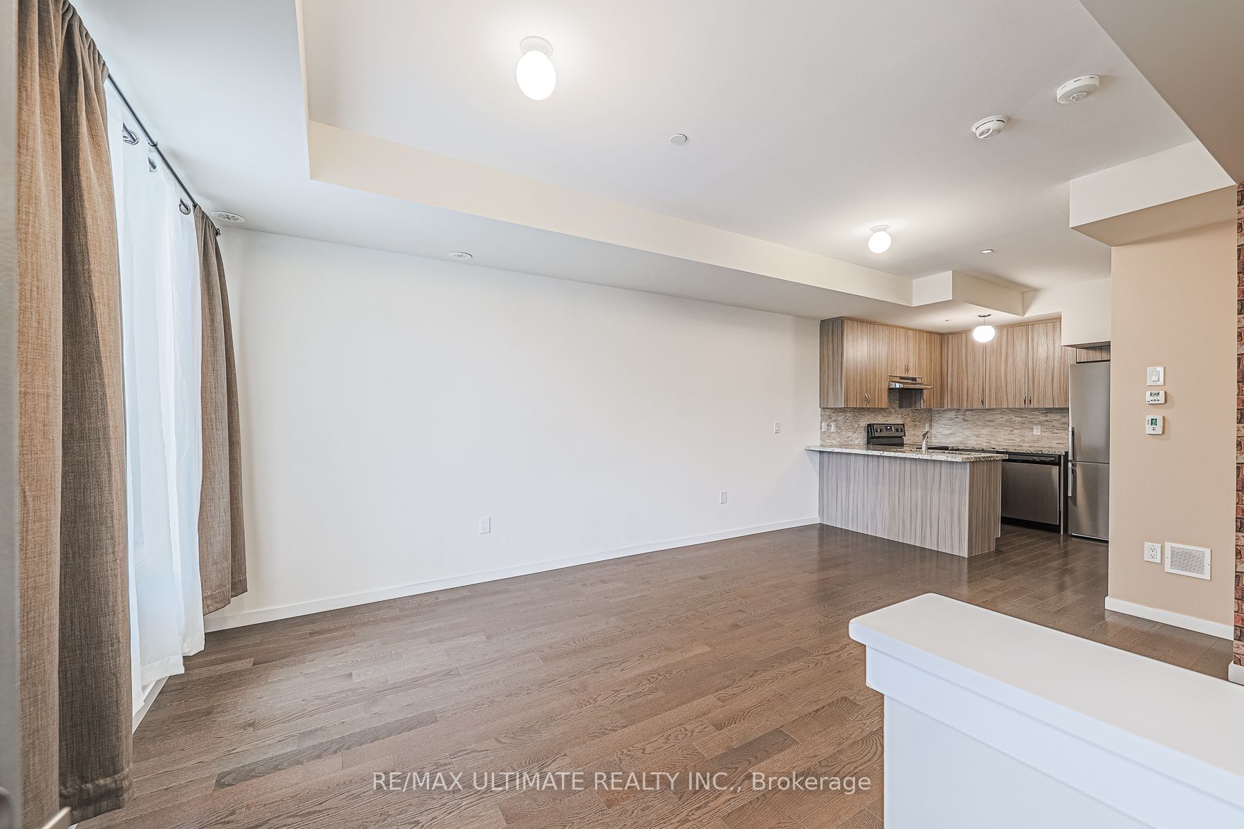 600 Alex Gardner Circle 109 Property Photo 4