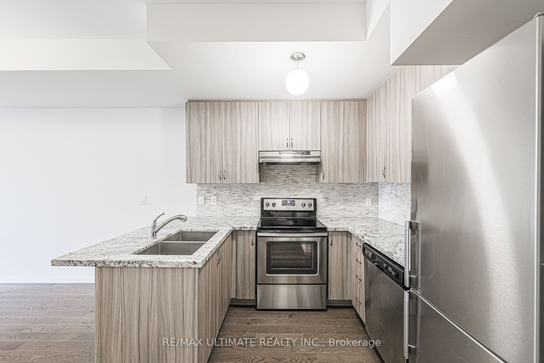 600 Alex Gardner Circle 109 Property Photo 12