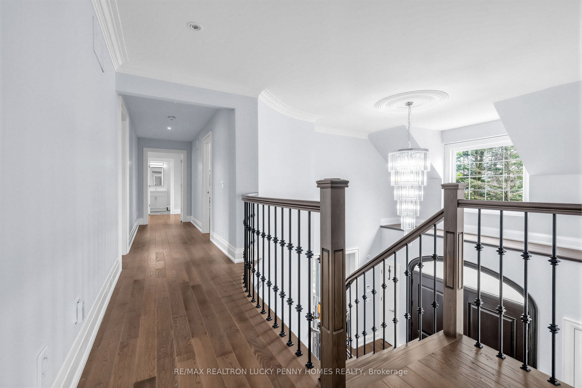 18 Walnut Glen Place Property Photo 22
