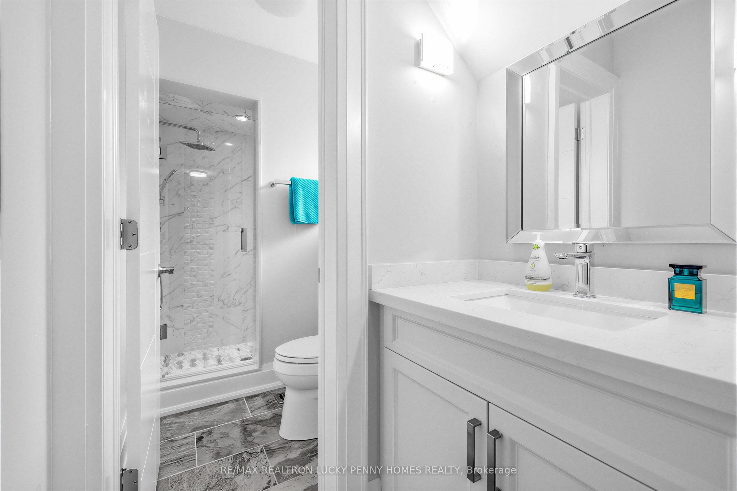 18 Walnut Glen Place Property Photo 29