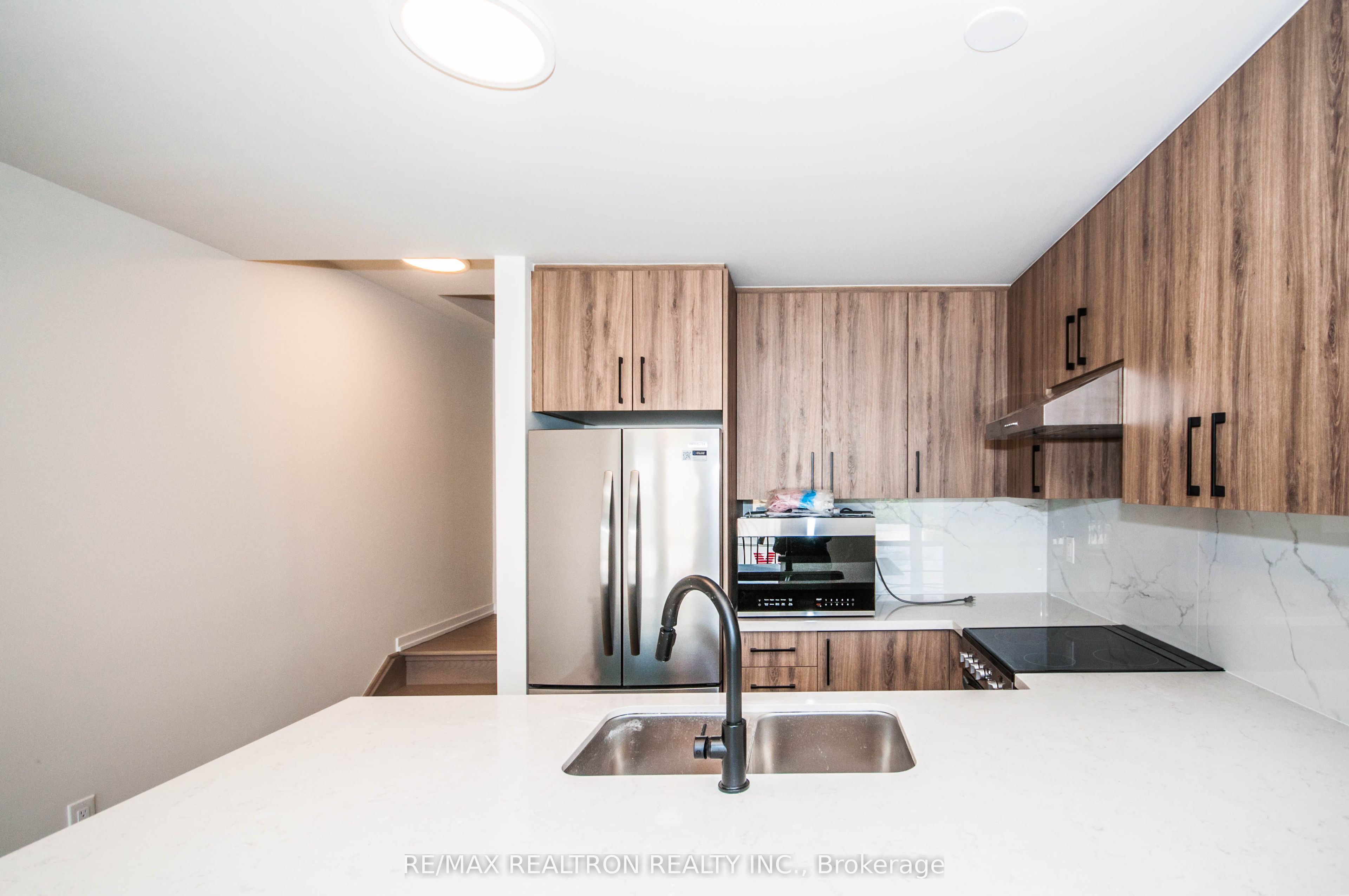 68 Matawin Lane Property Photo 12