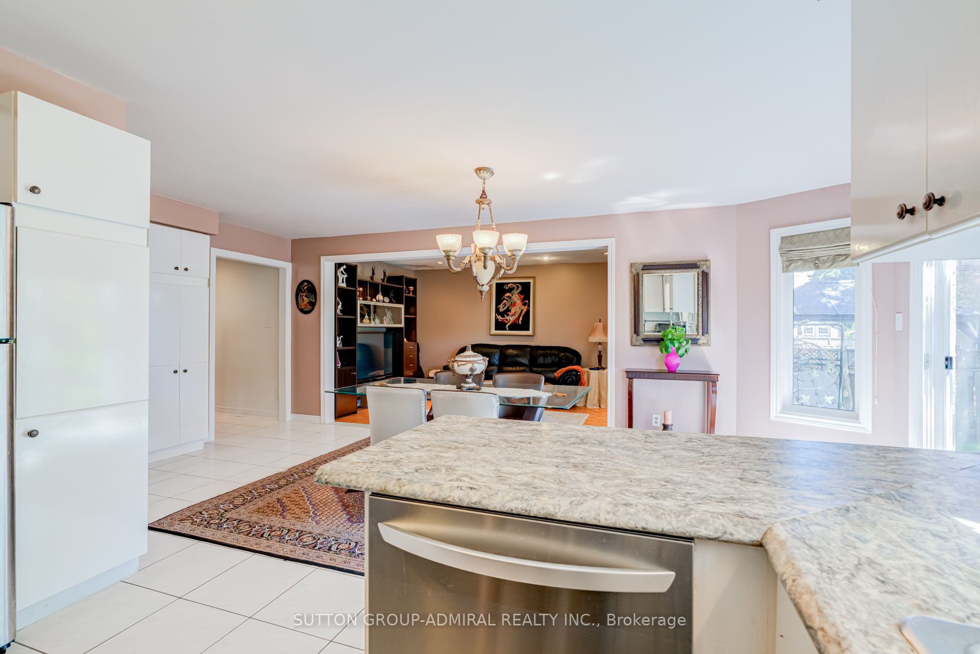 8890 Martin Grove Road Property Photo 24