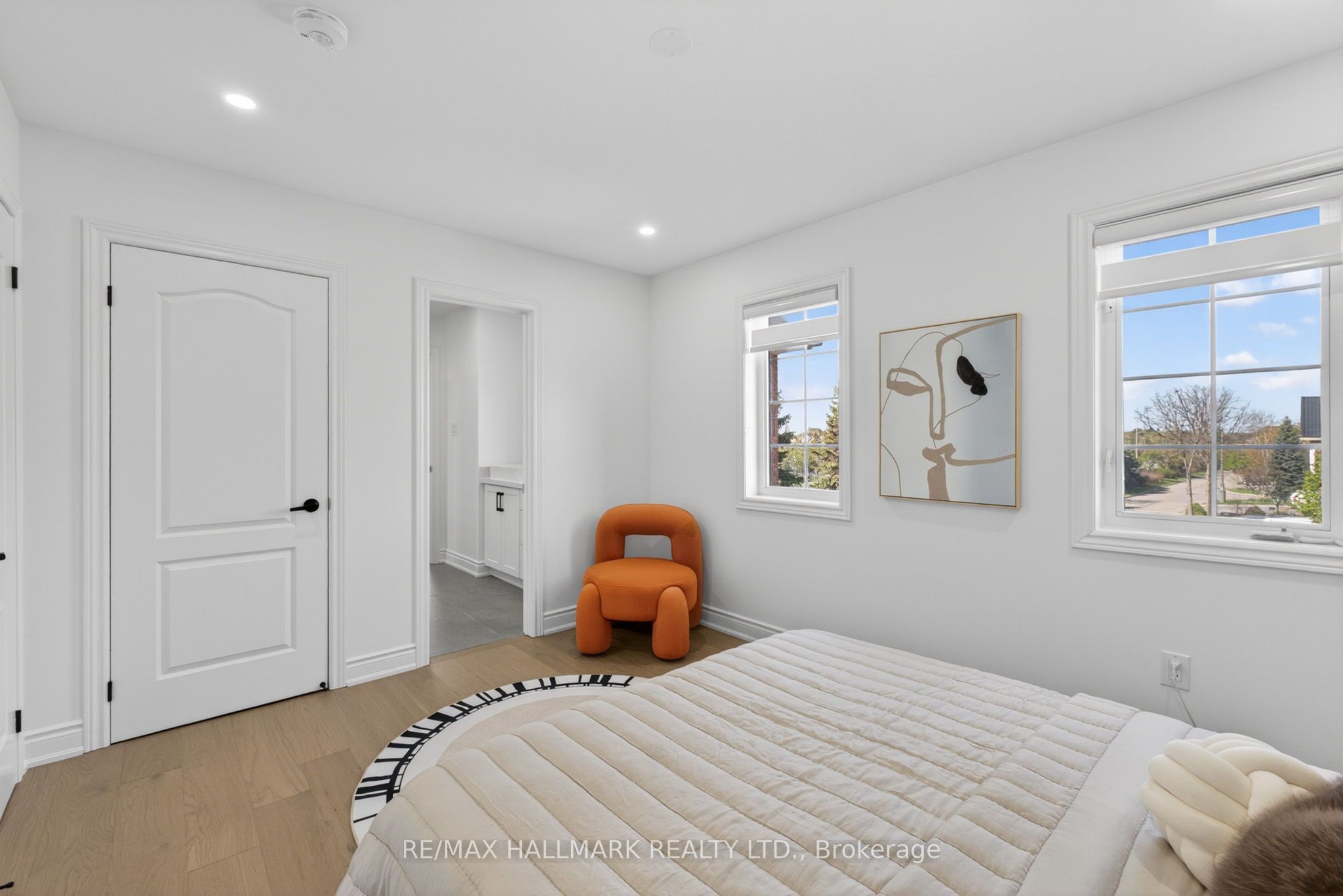 57 Saint Nicholas Crescent Property Photo 37