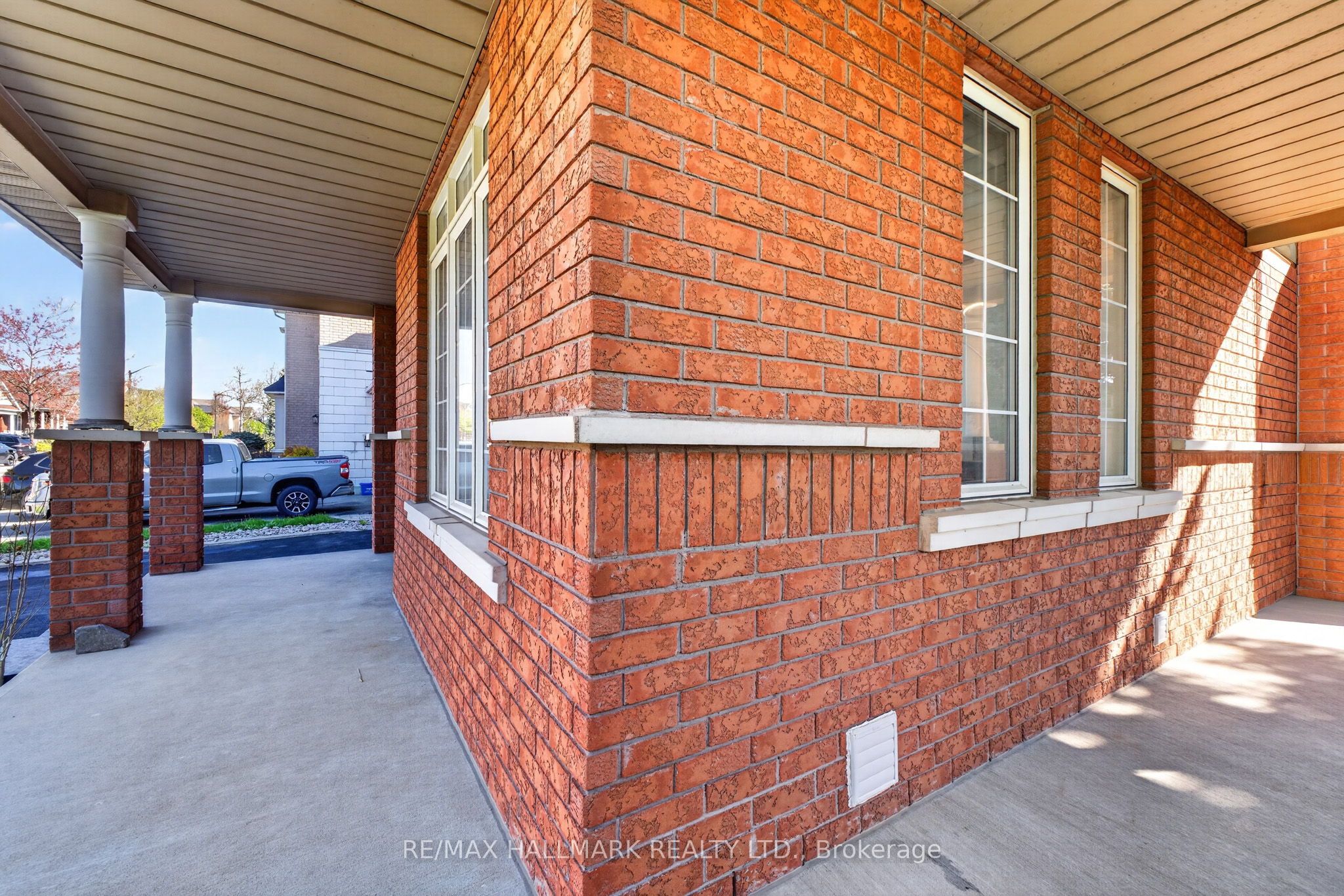 57 Saint Nicholas Crescent Property Photo 50
