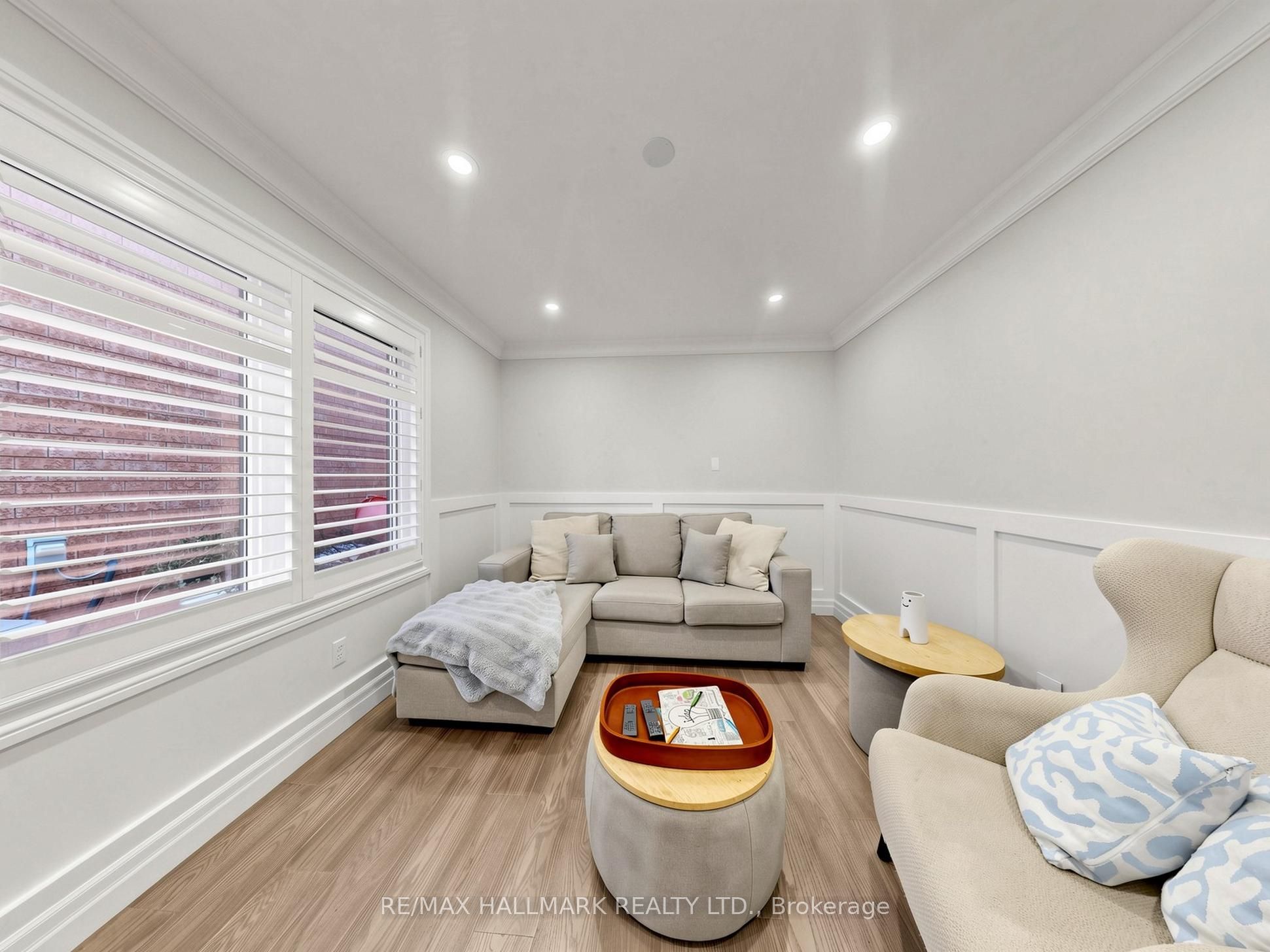 58 Marchwood Crescent Property Photo 18