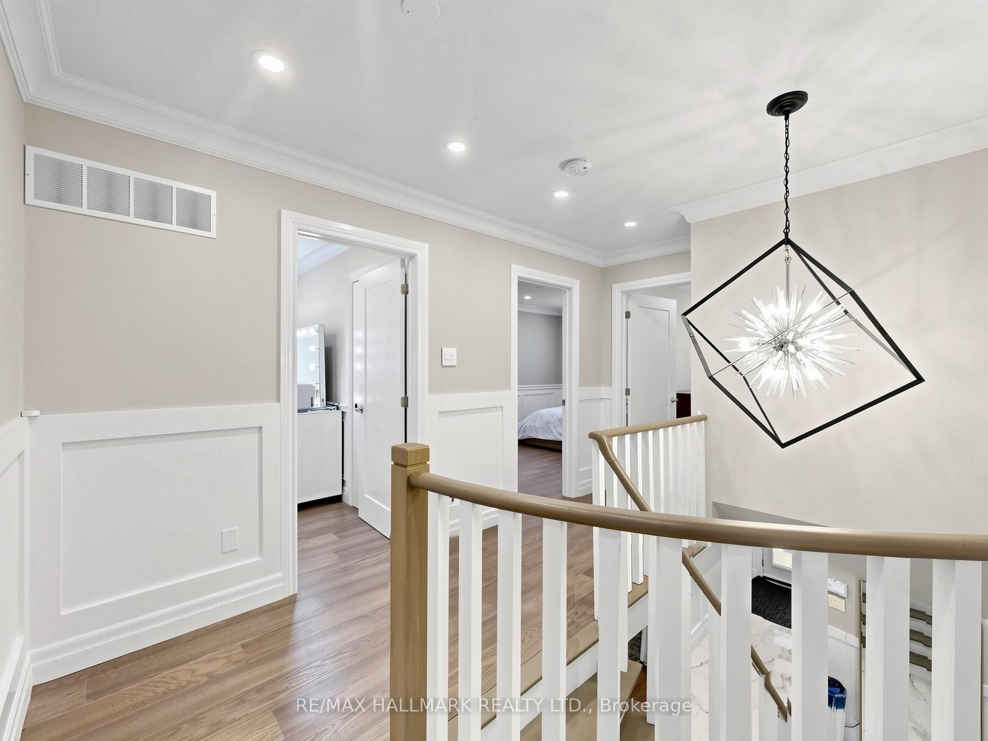 58 Marchwood Crescent Property Photo 23