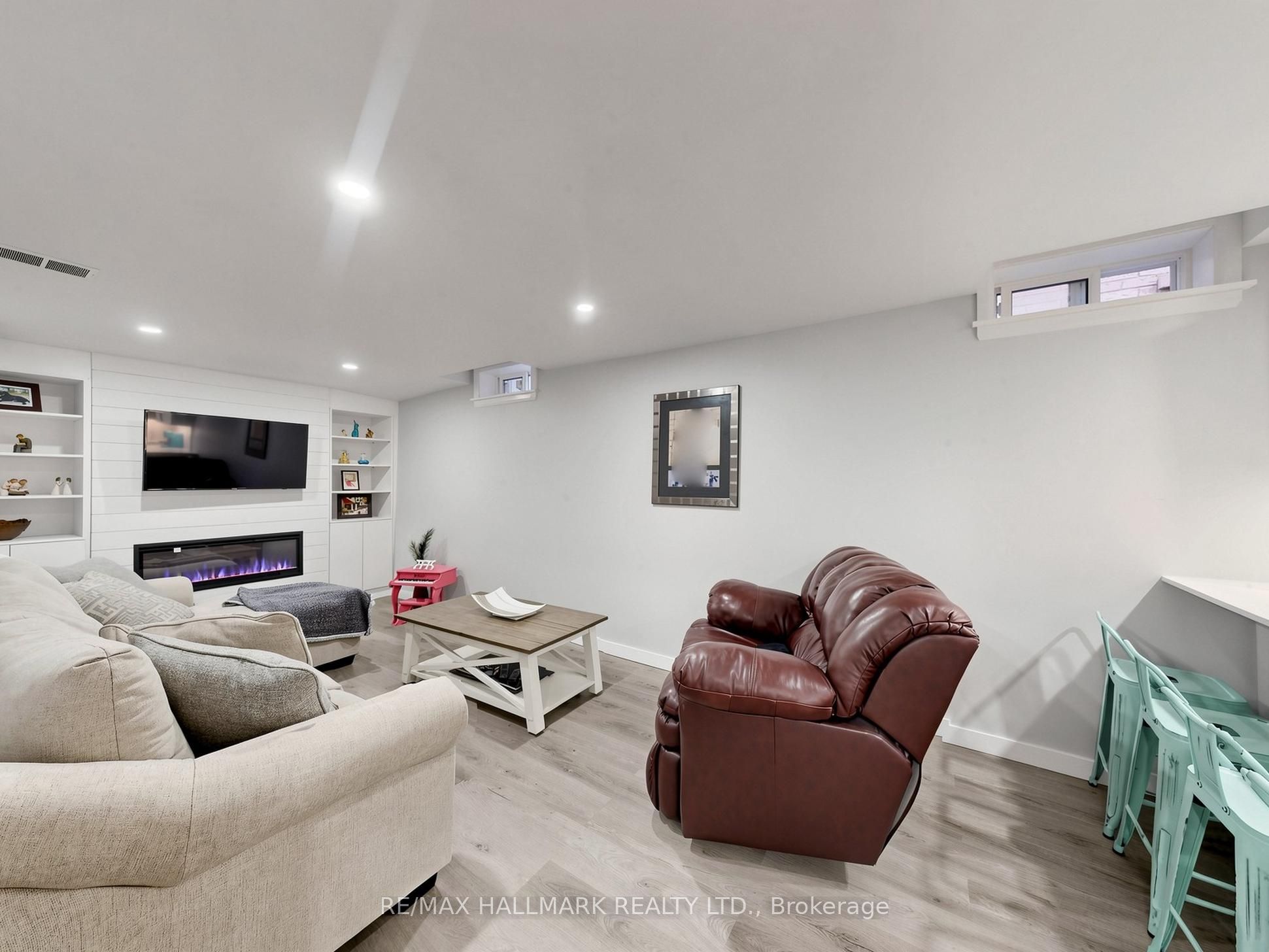 58 Marchwood Crescent Property Photo 34