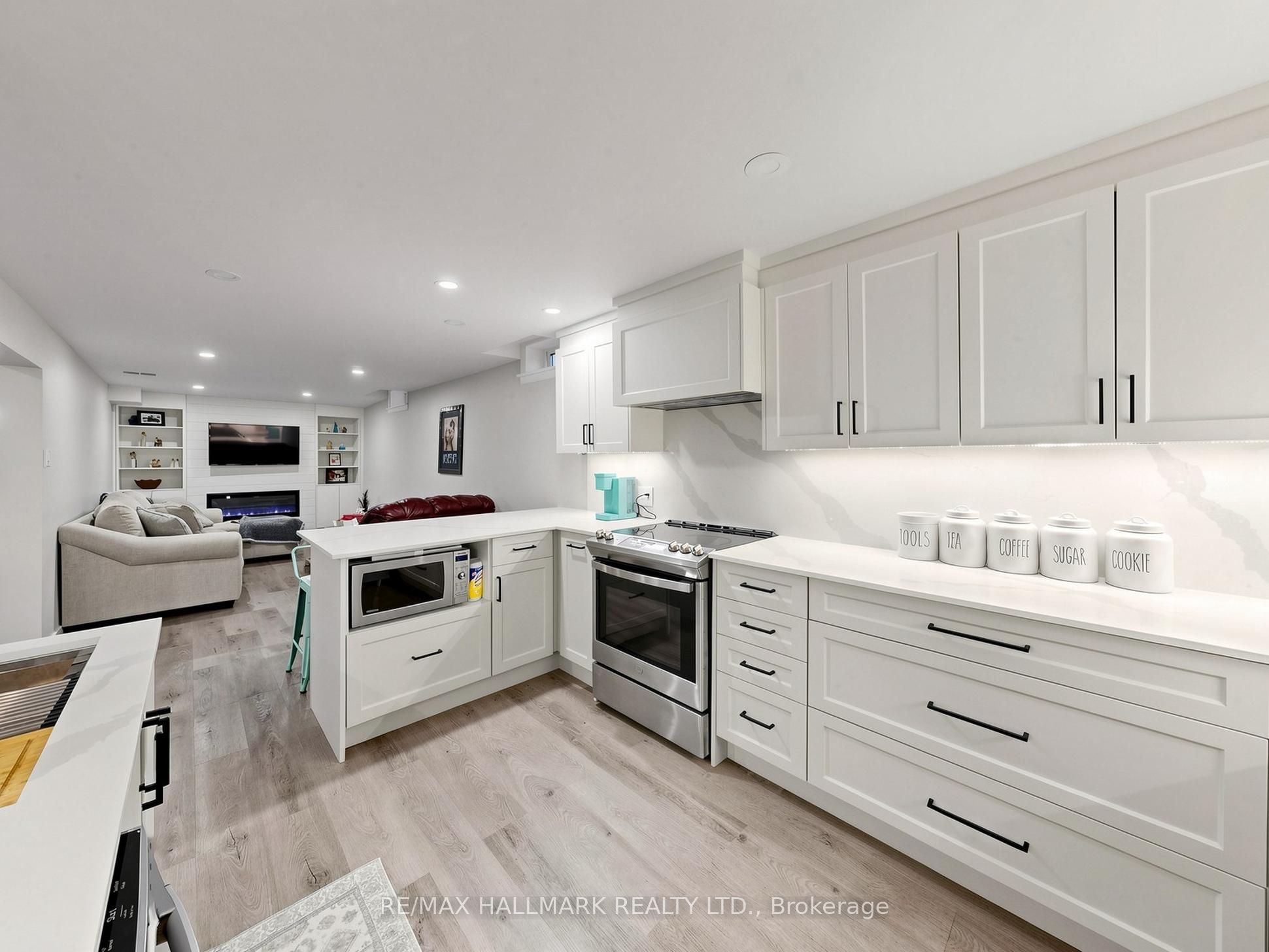 58 Marchwood Crescent Property Photo 38