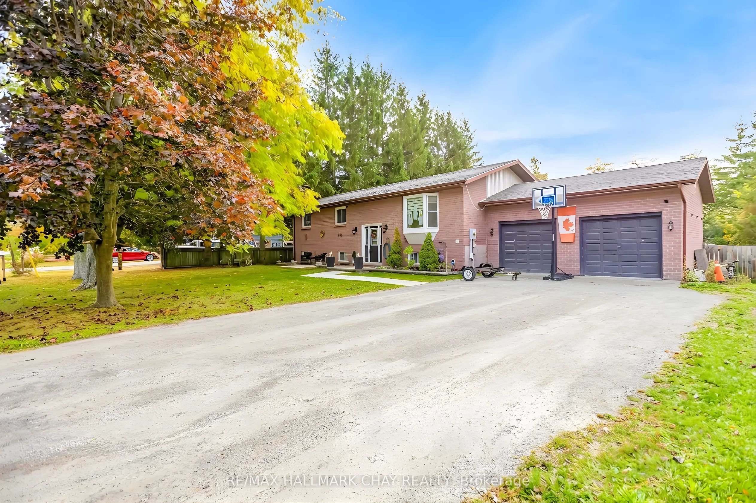 20 Howard Avenue Property Photo 1