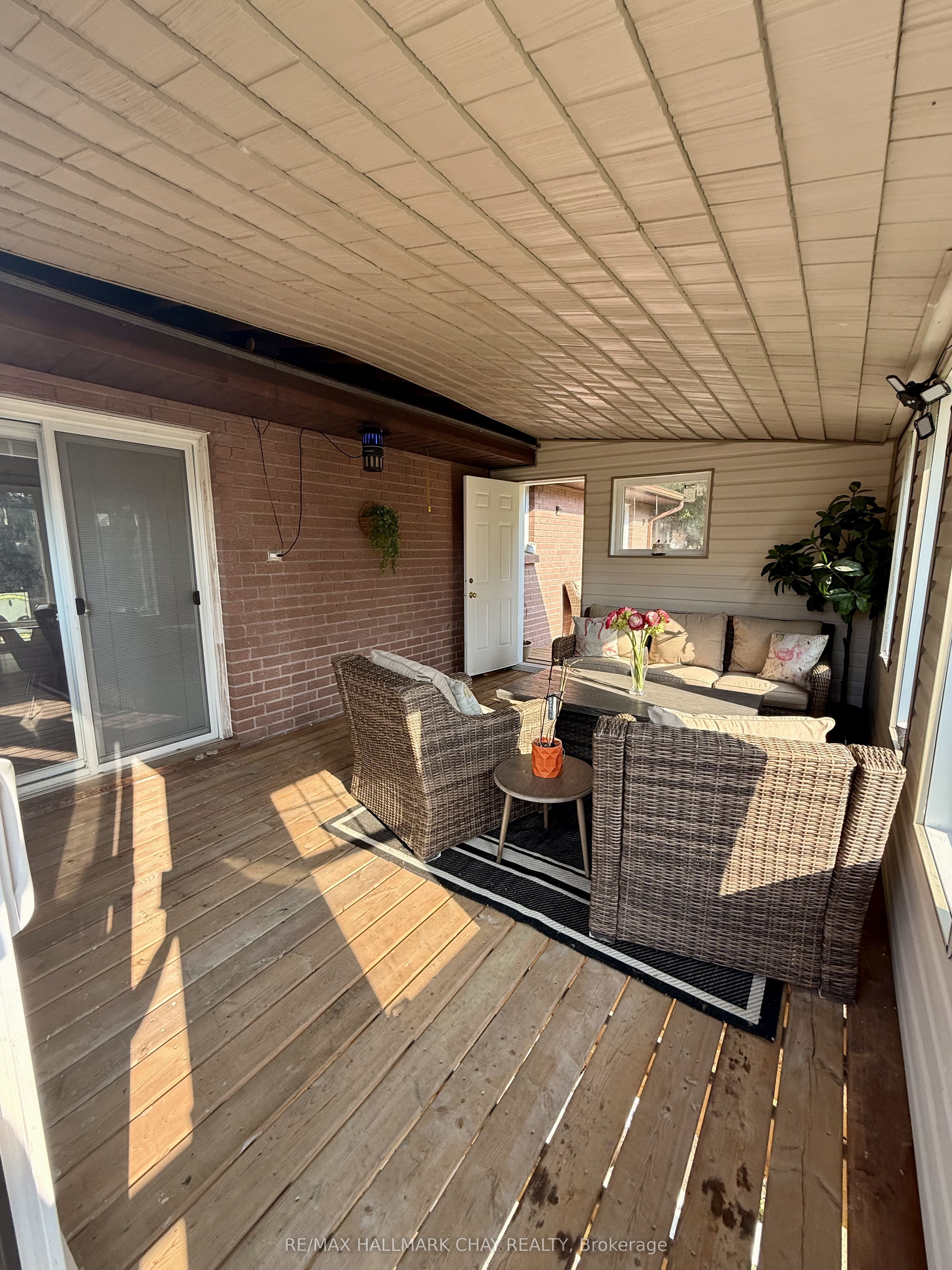 20 Howard Avenue Property Photo 35