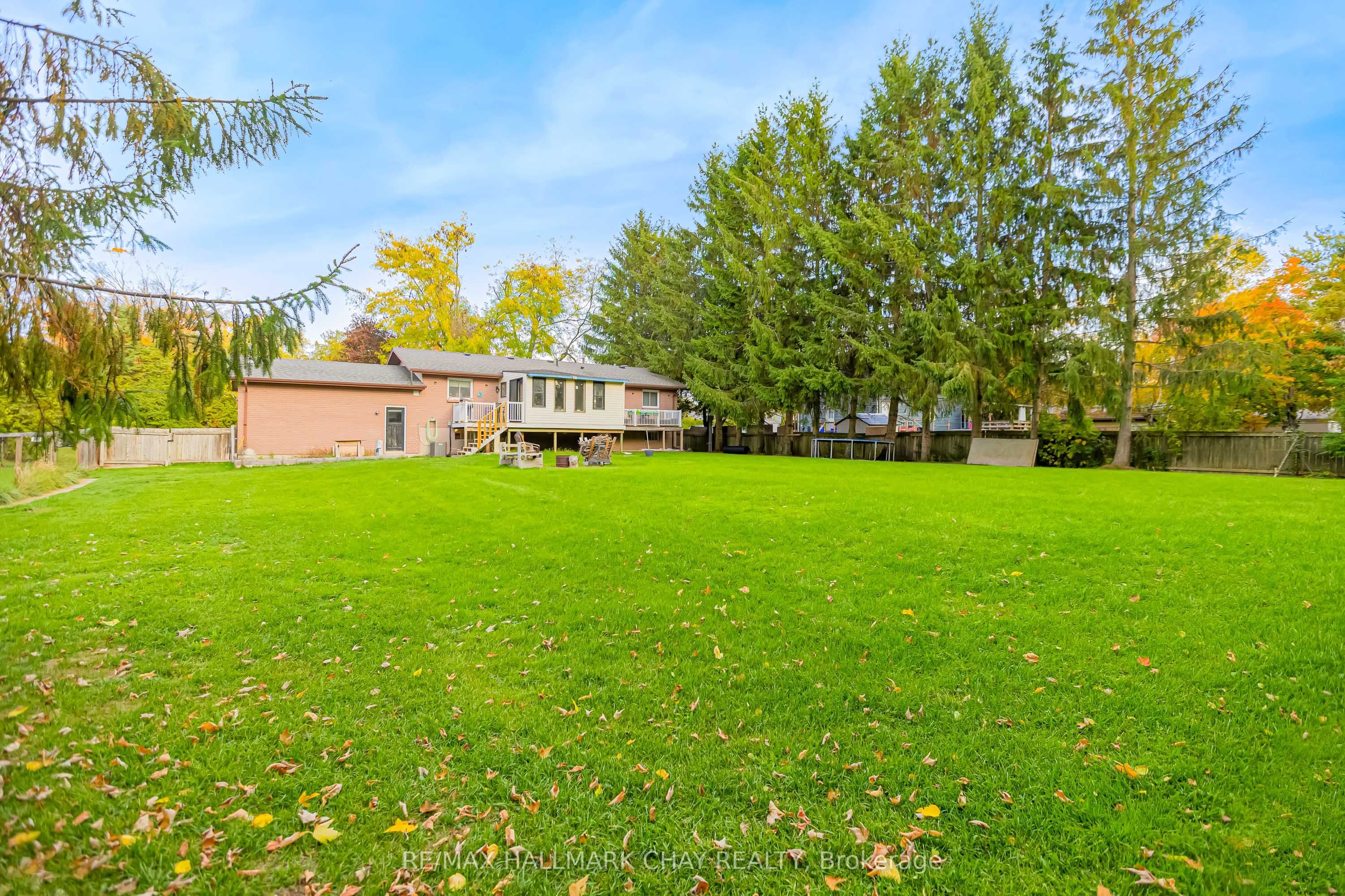 20 Howard Avenue Property Photo 38
