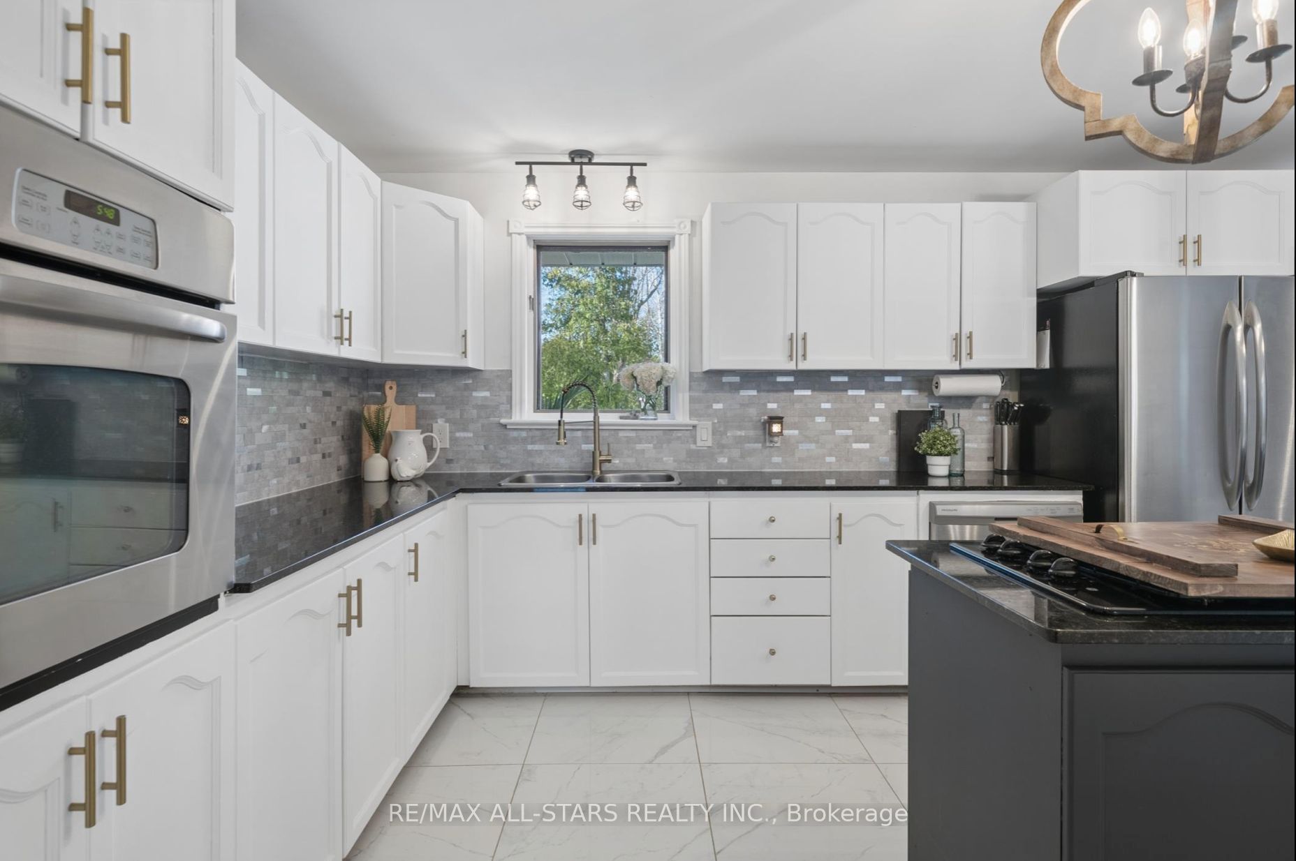127 Pinecrest Road Property Photo 6