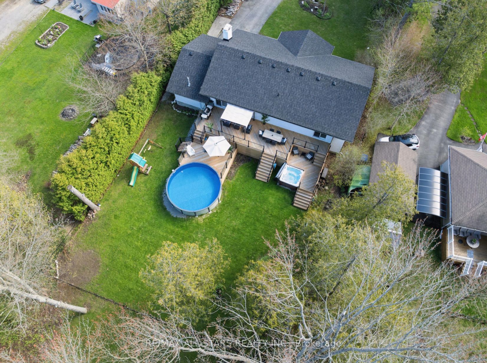 127 Pinecrest Road Property Photo 38