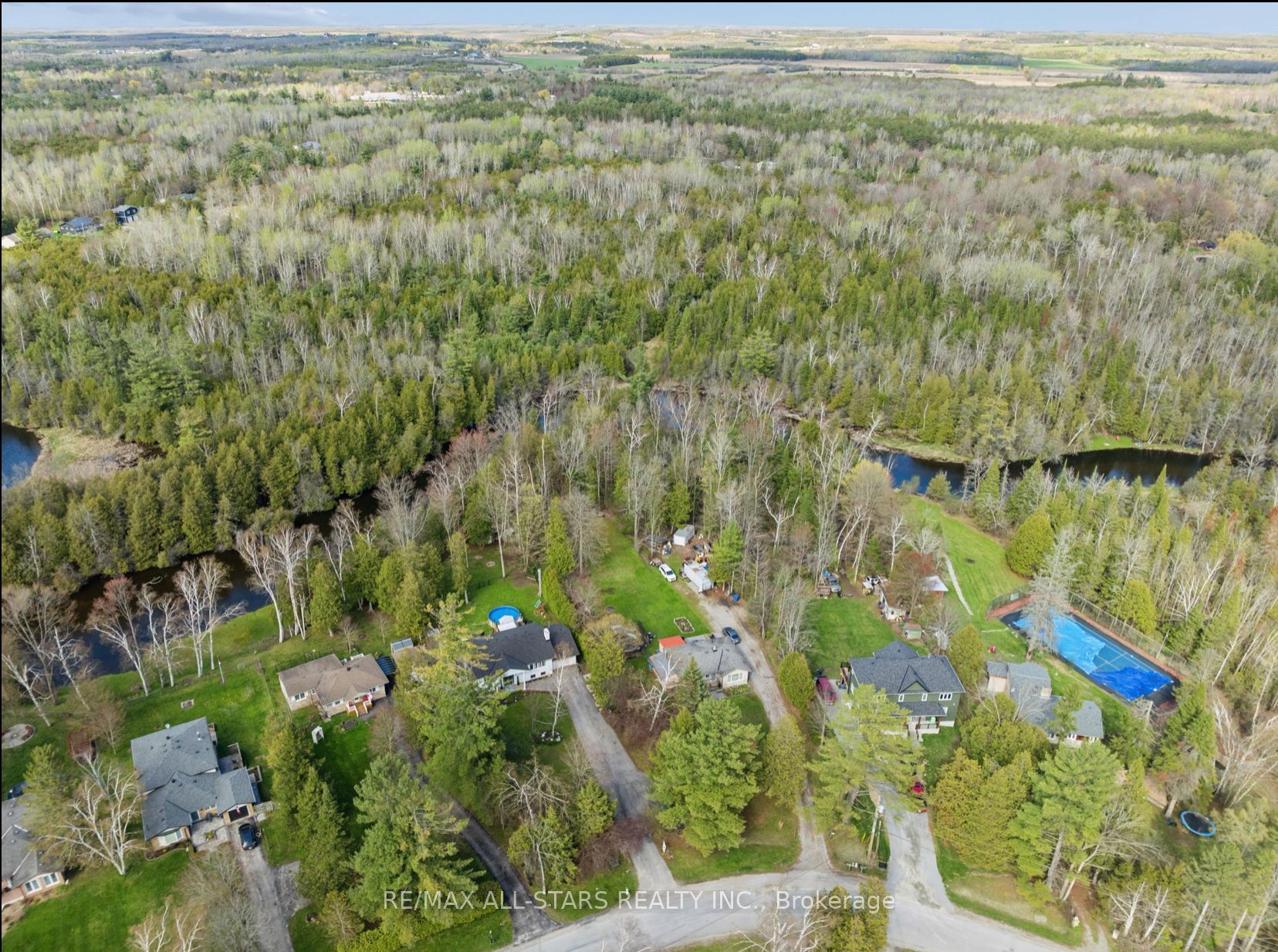 127 Pinecrest Road Property Photo 43