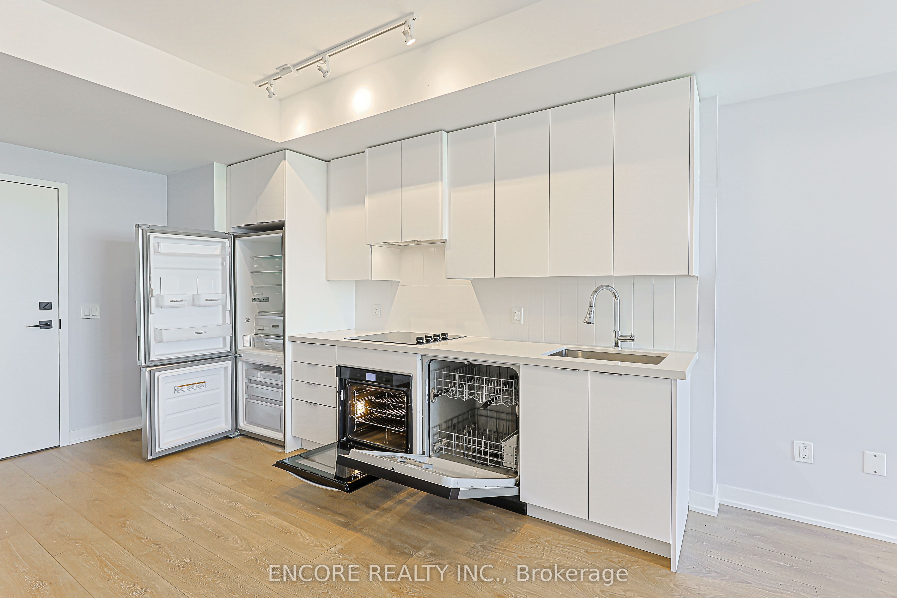 474 Caldari Road 1307 Property Photo 17
