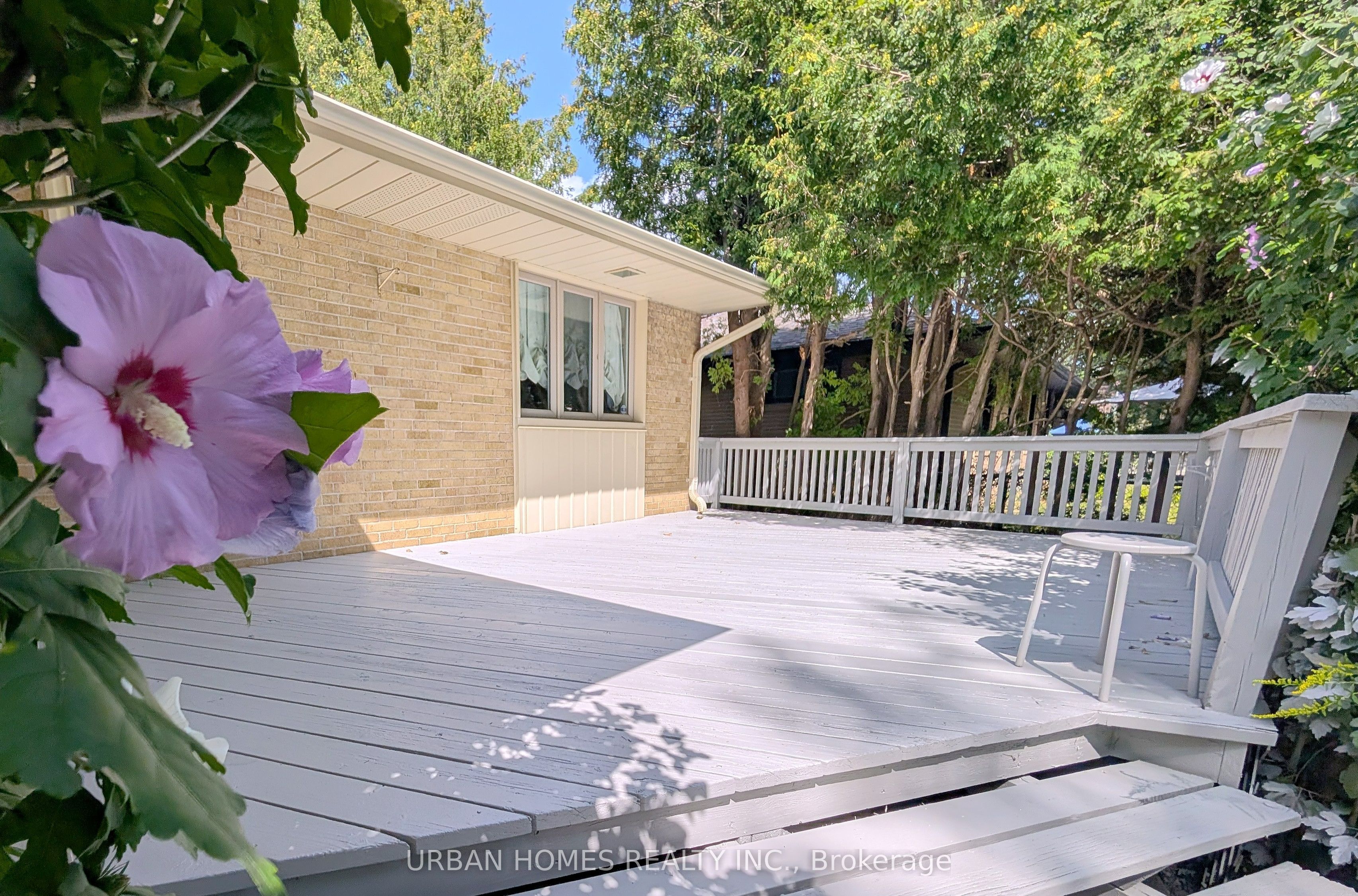 380 Mill Street Property Photo 1