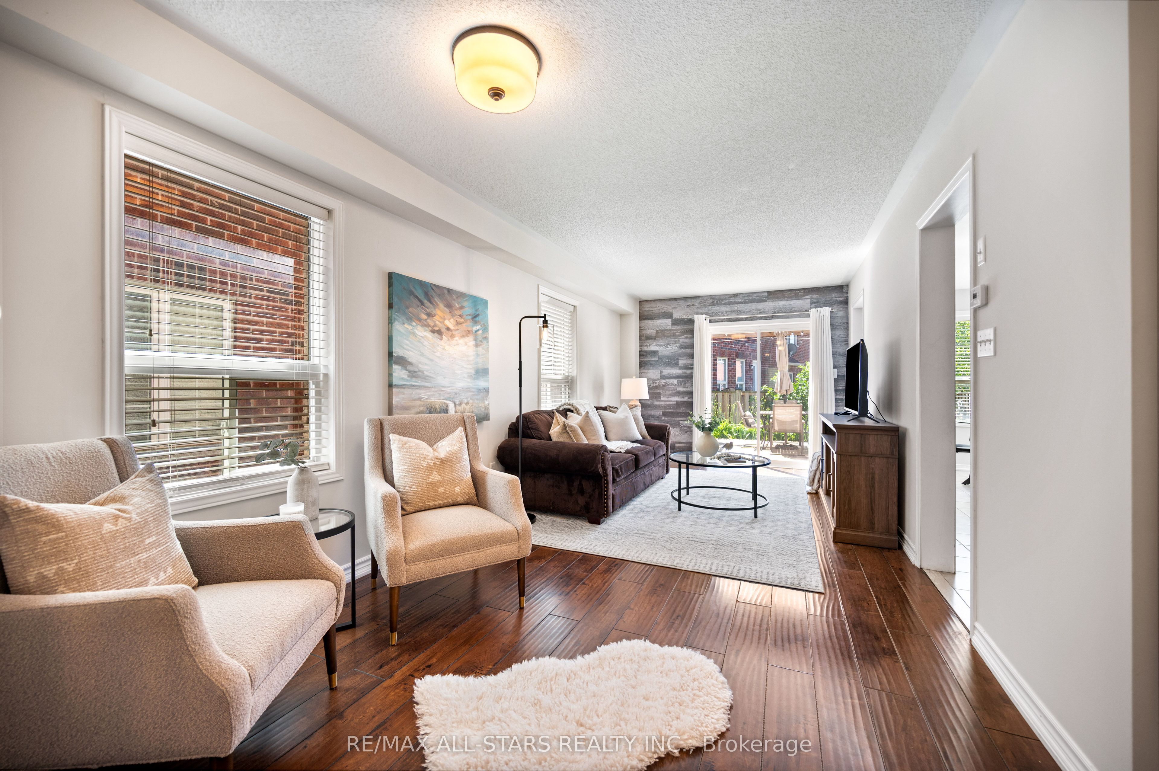 195 Richard Underhill Avenue Property Photo 8