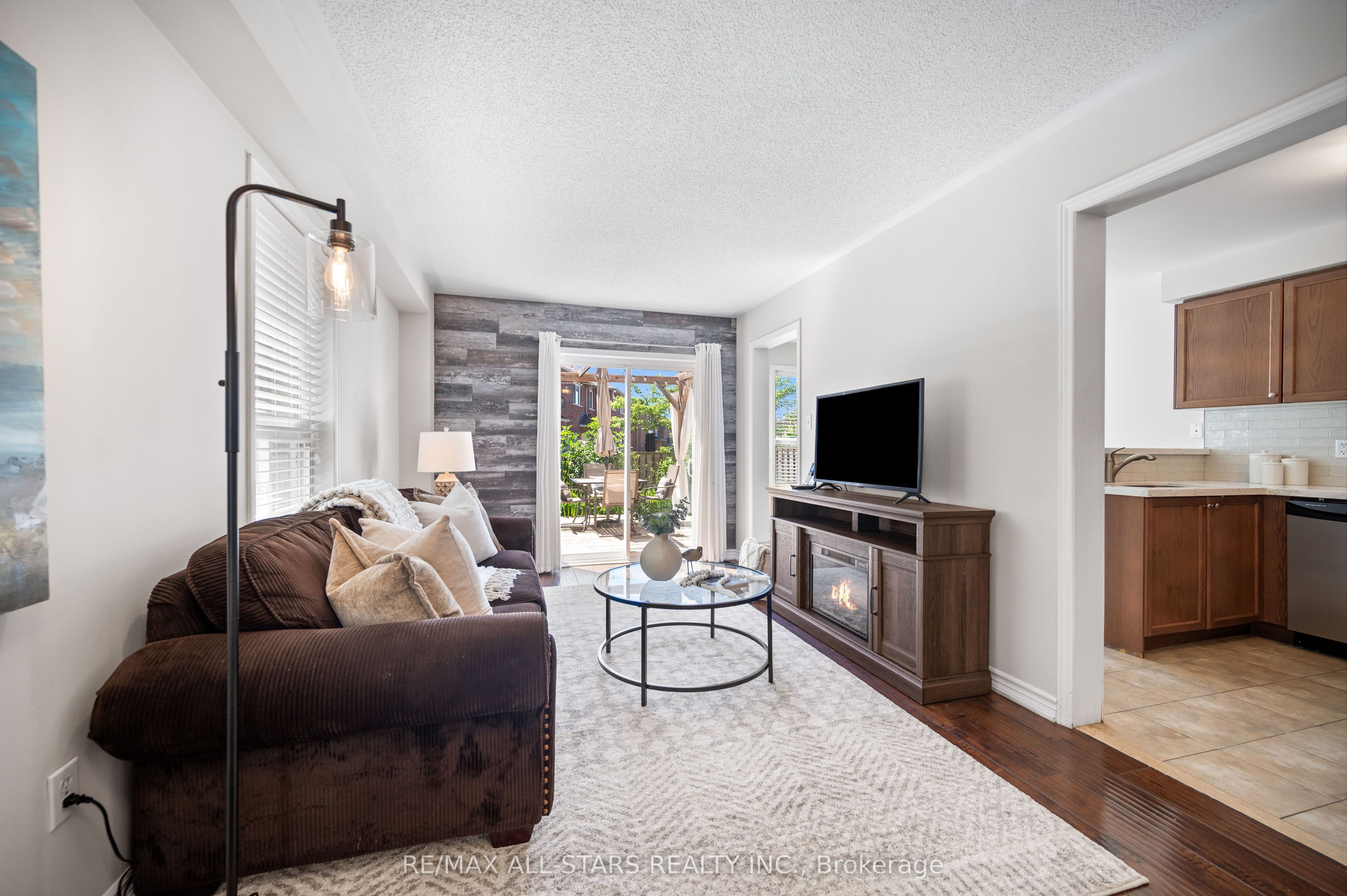 195 Richard Underhill Avenue Property Photo 10