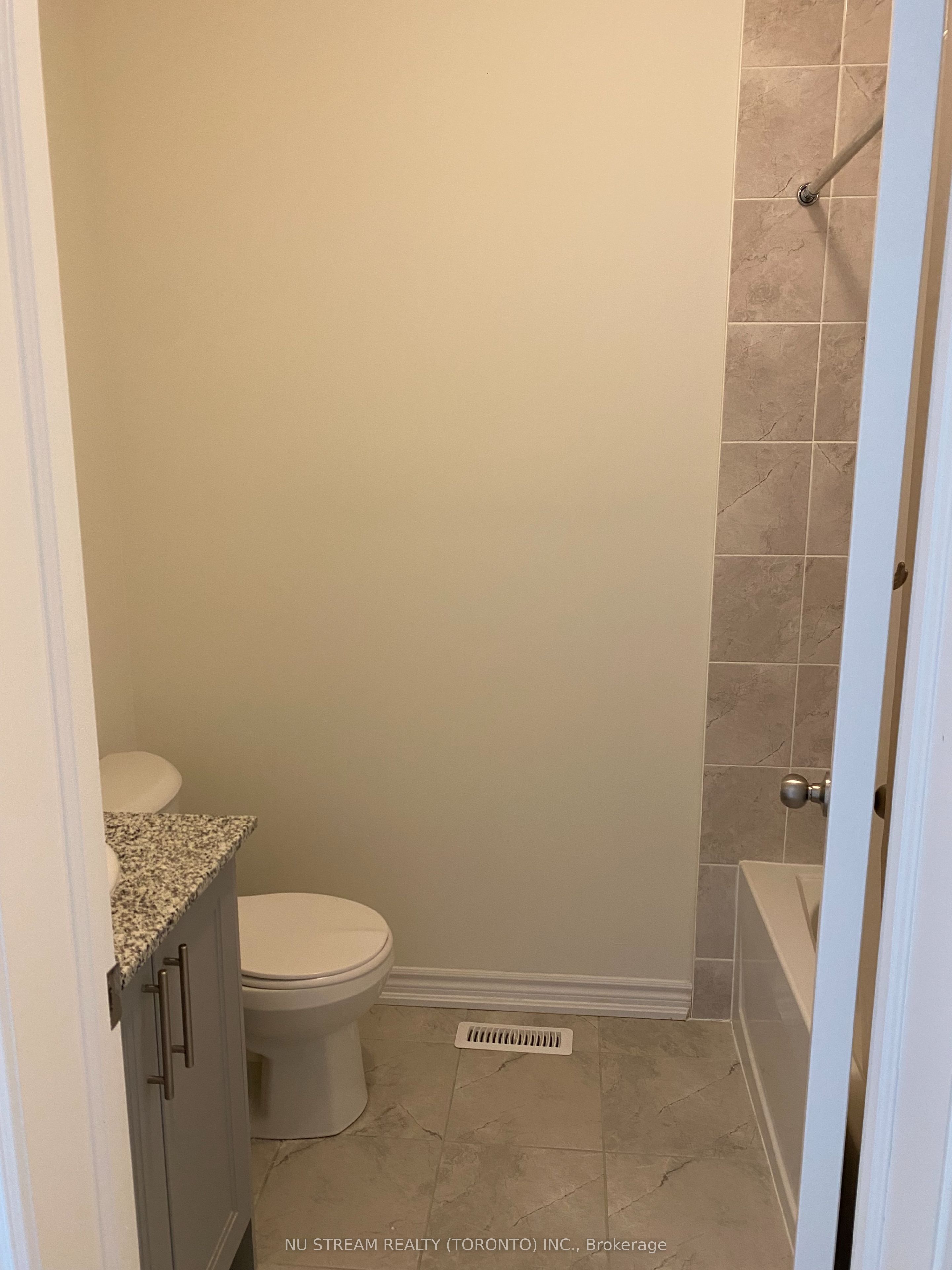 11 Griffith Street Property Photo 23