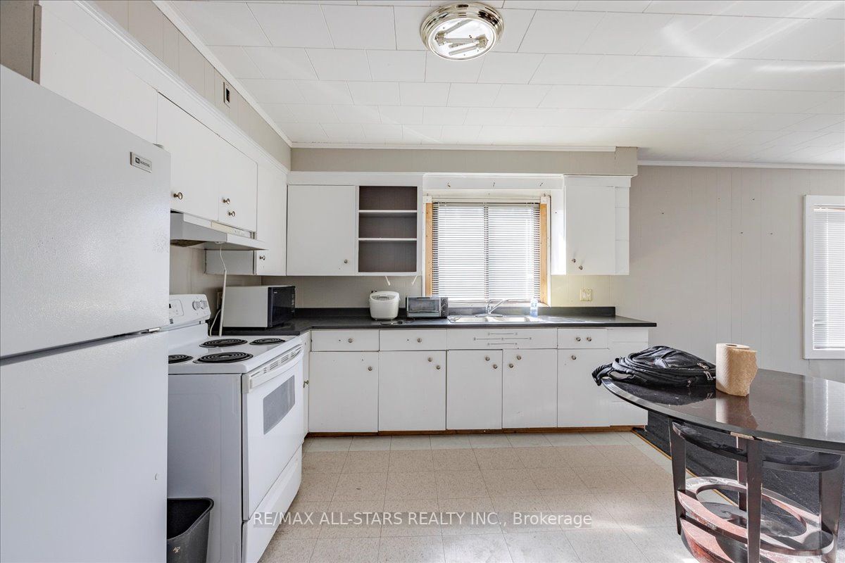 1354 Metro Road Property Photo 15