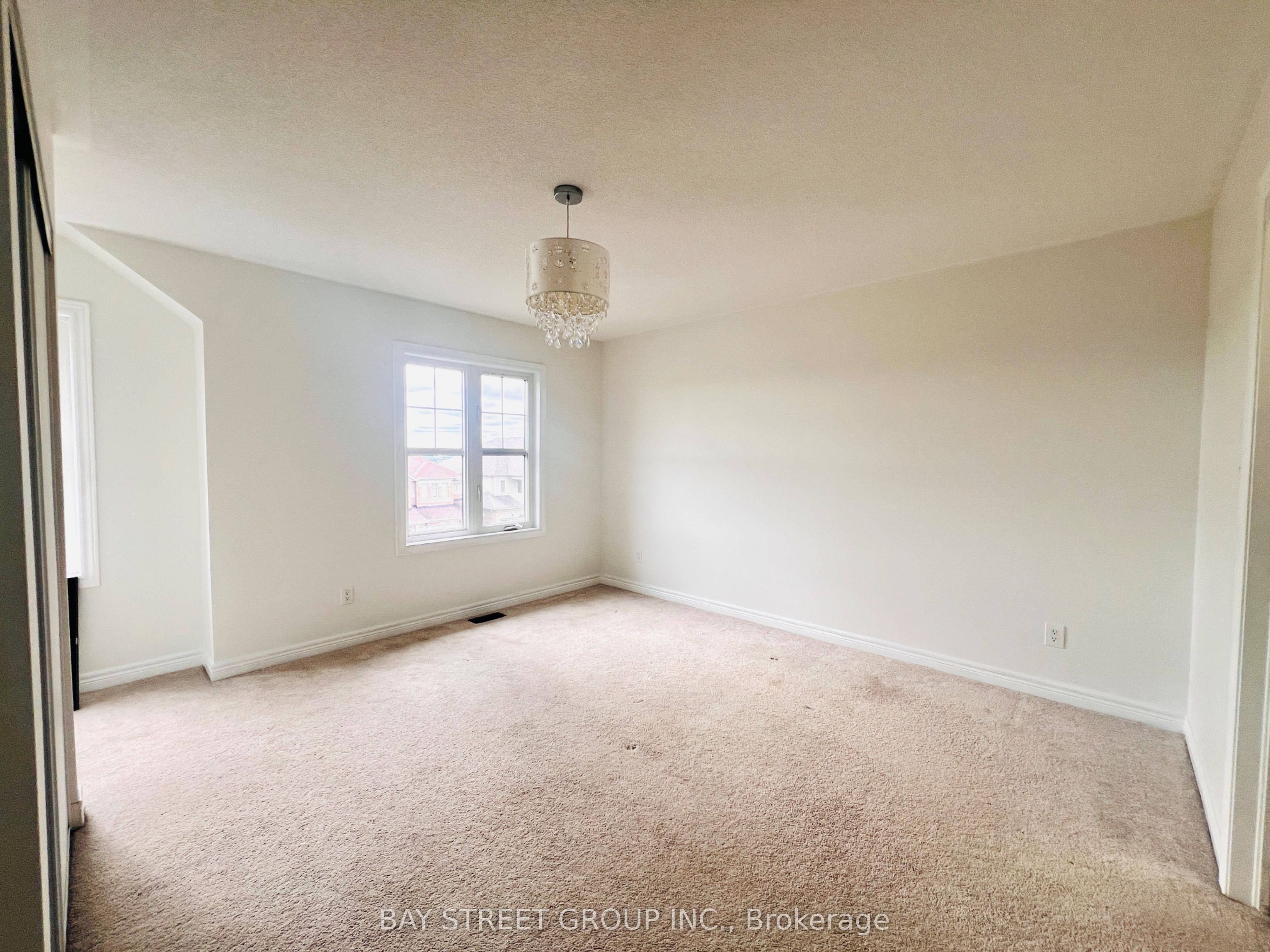 81 Sutcliffe Way Property Photo 29