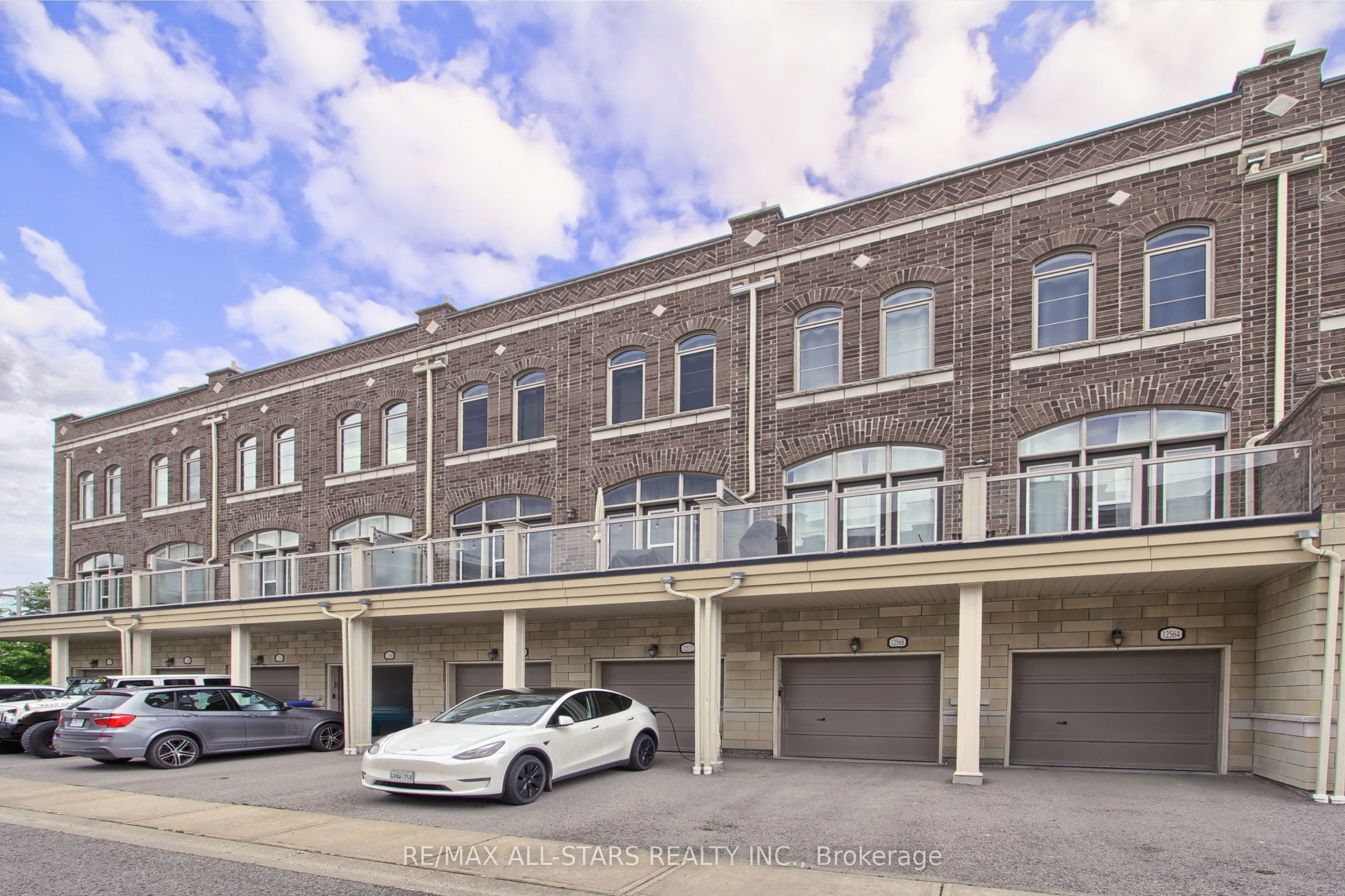 12568 Ninth Line Property Photo 18
