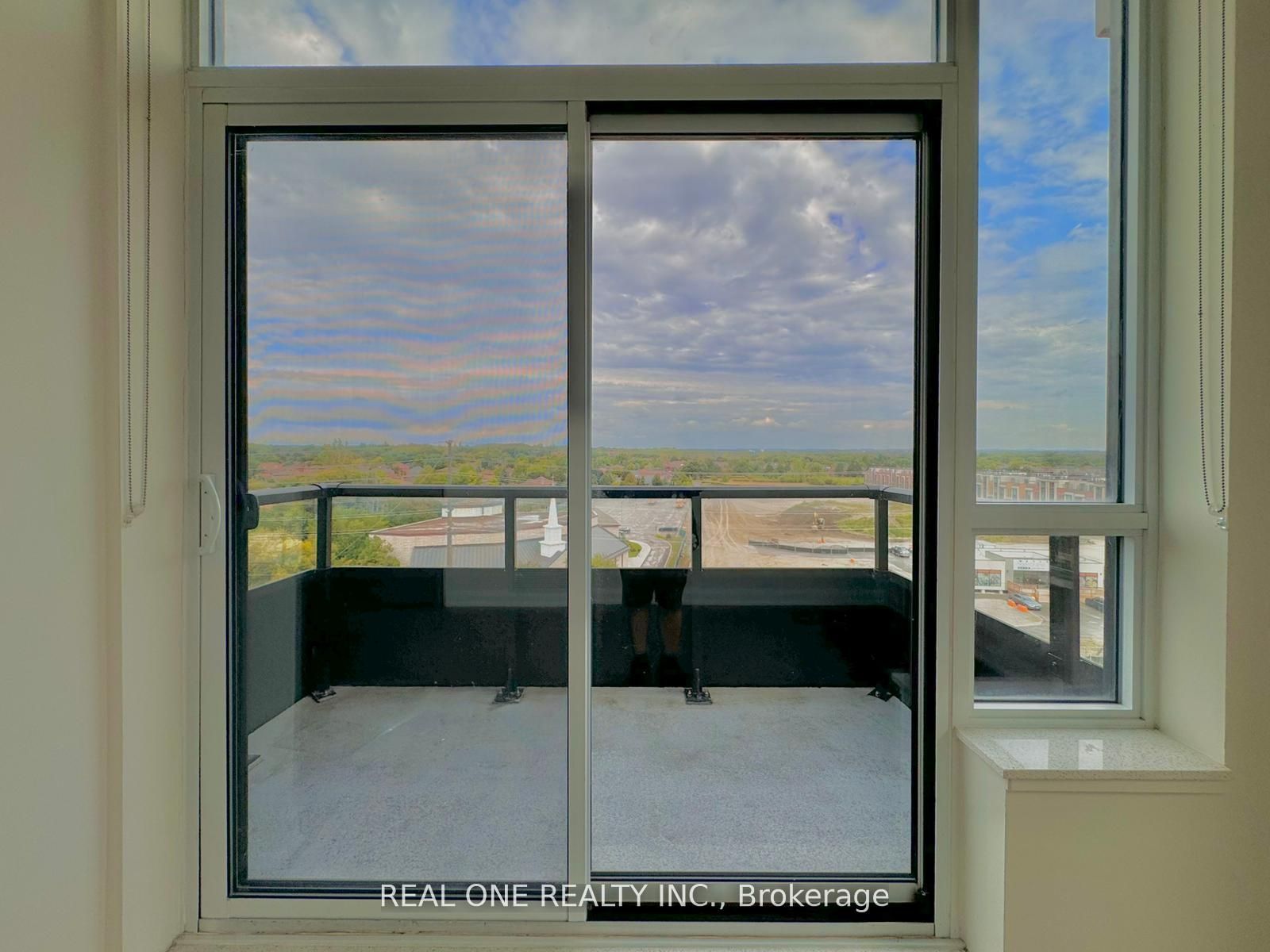 25 Water Walk Drive Rg22 Property Photo 2
