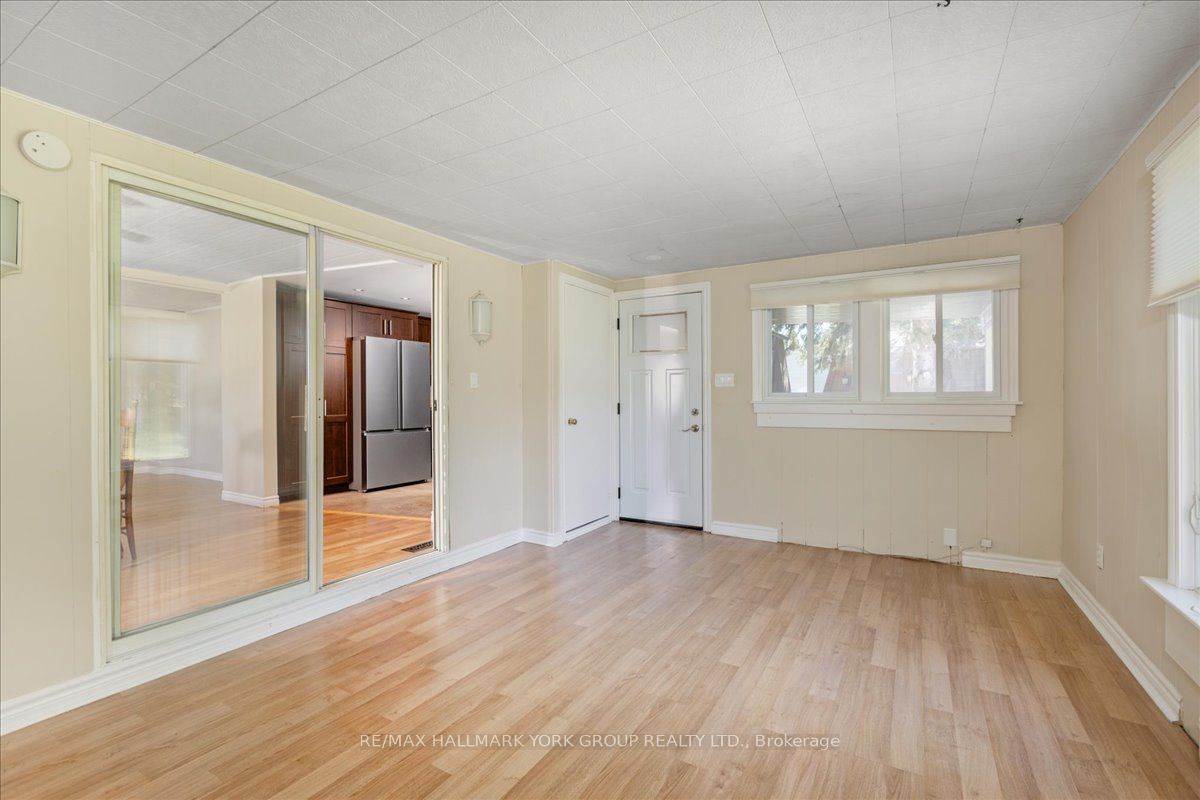120 Roxanna Drive Property Photo 21