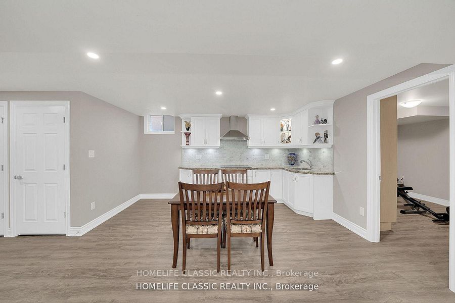 105 Mckenzie Way Property Photo 33