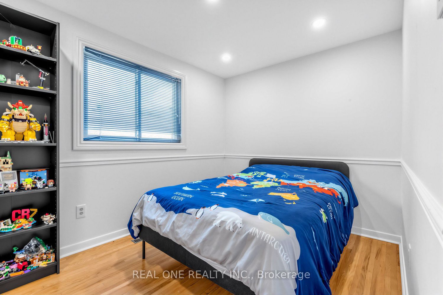 10 Devins Drive Property Photo 19