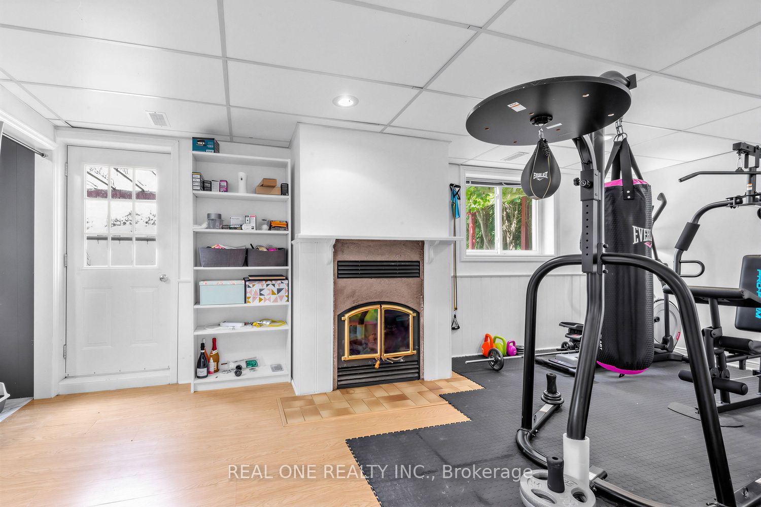 10 Devins Drive Property Photo 22